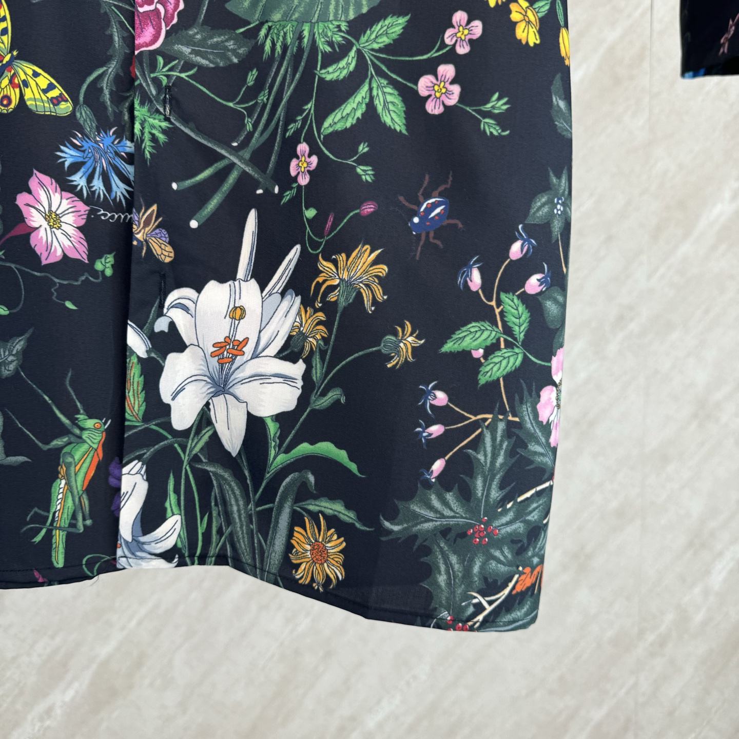 Gucci Gucci 古奇 SS26 春夏新款满印花卉印花府绸度假休闲套装短袖衬衫