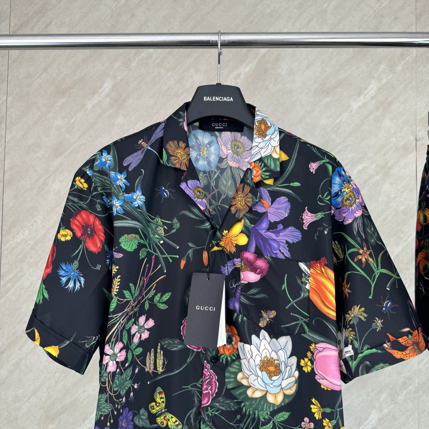 Gucci Gucci 古奇 SS26 春夏新款满印花卉印花府绸度假休闲套装短袖衬衫