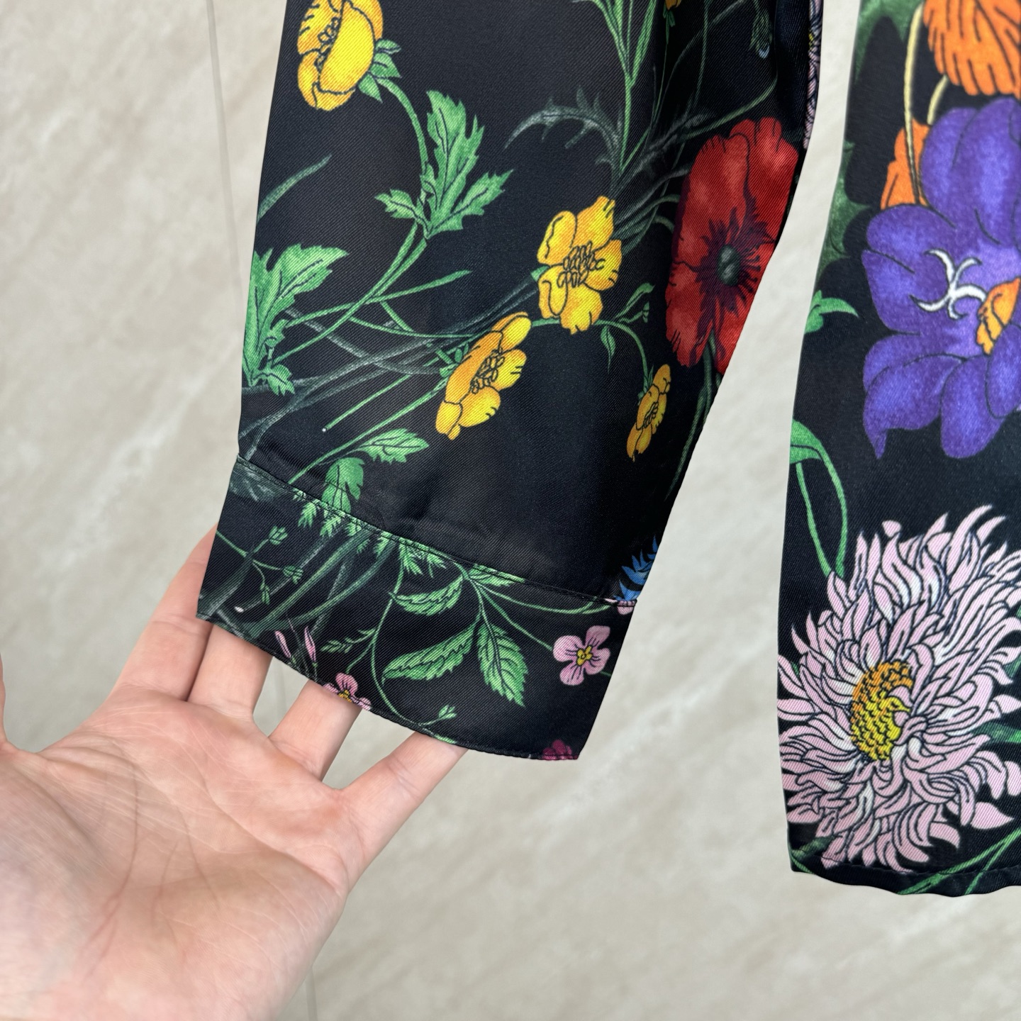 Gucci Gucci古奇 SS26 春夏新款满印花卉印花府绸长袖衬衫