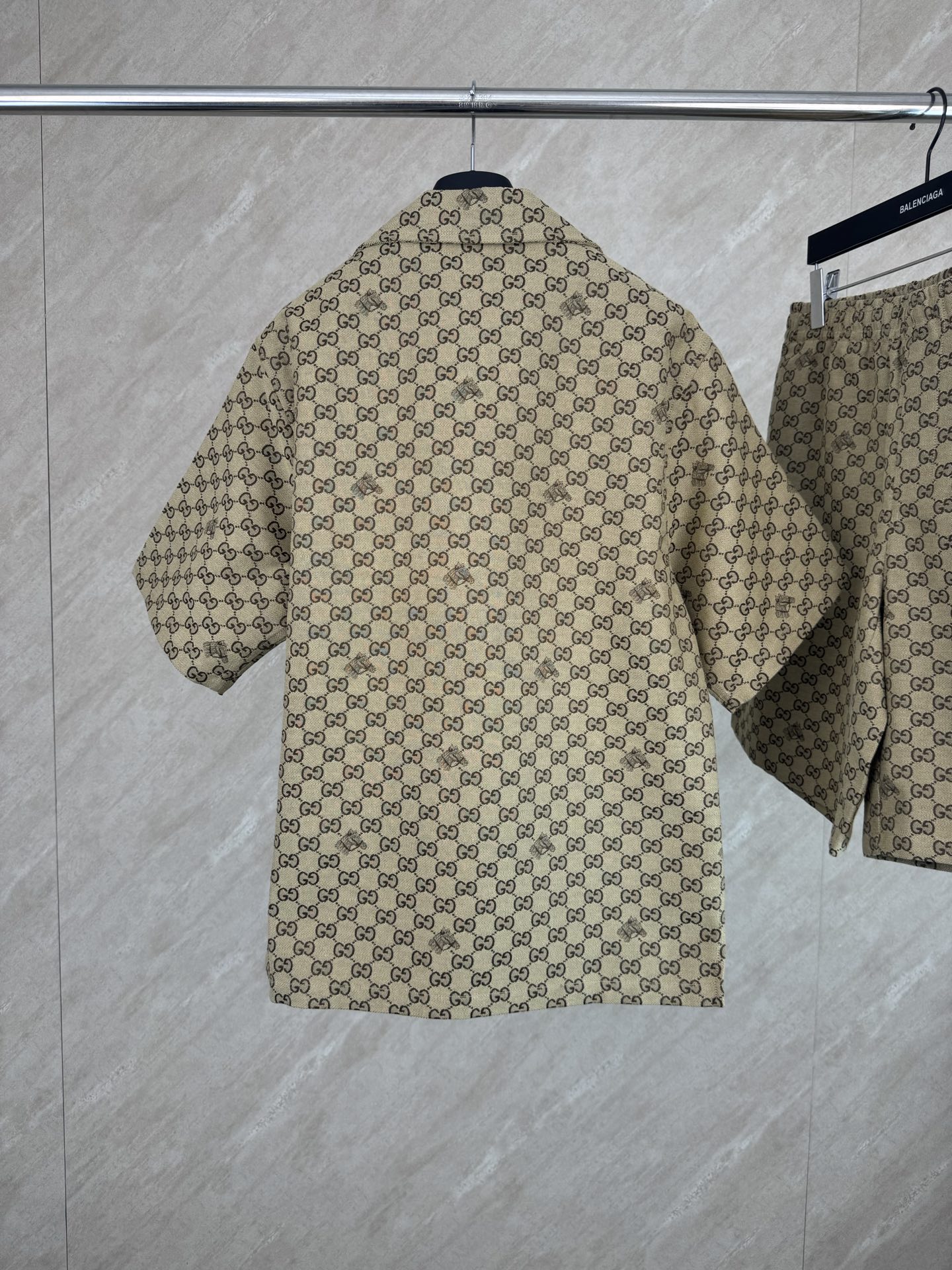 Gucci Gucci 古奇 亚麻混纺马年刺绣短袖衬衫