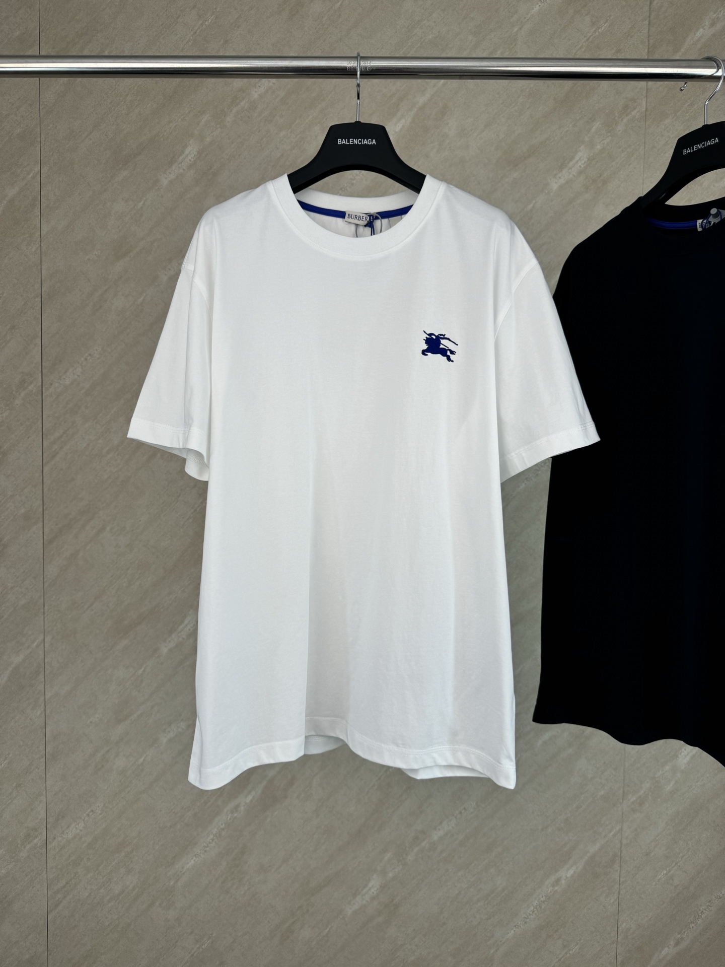 Burberry Burberry 巴宝莉 26SS马术骑士刺绣棉质短袖T恤