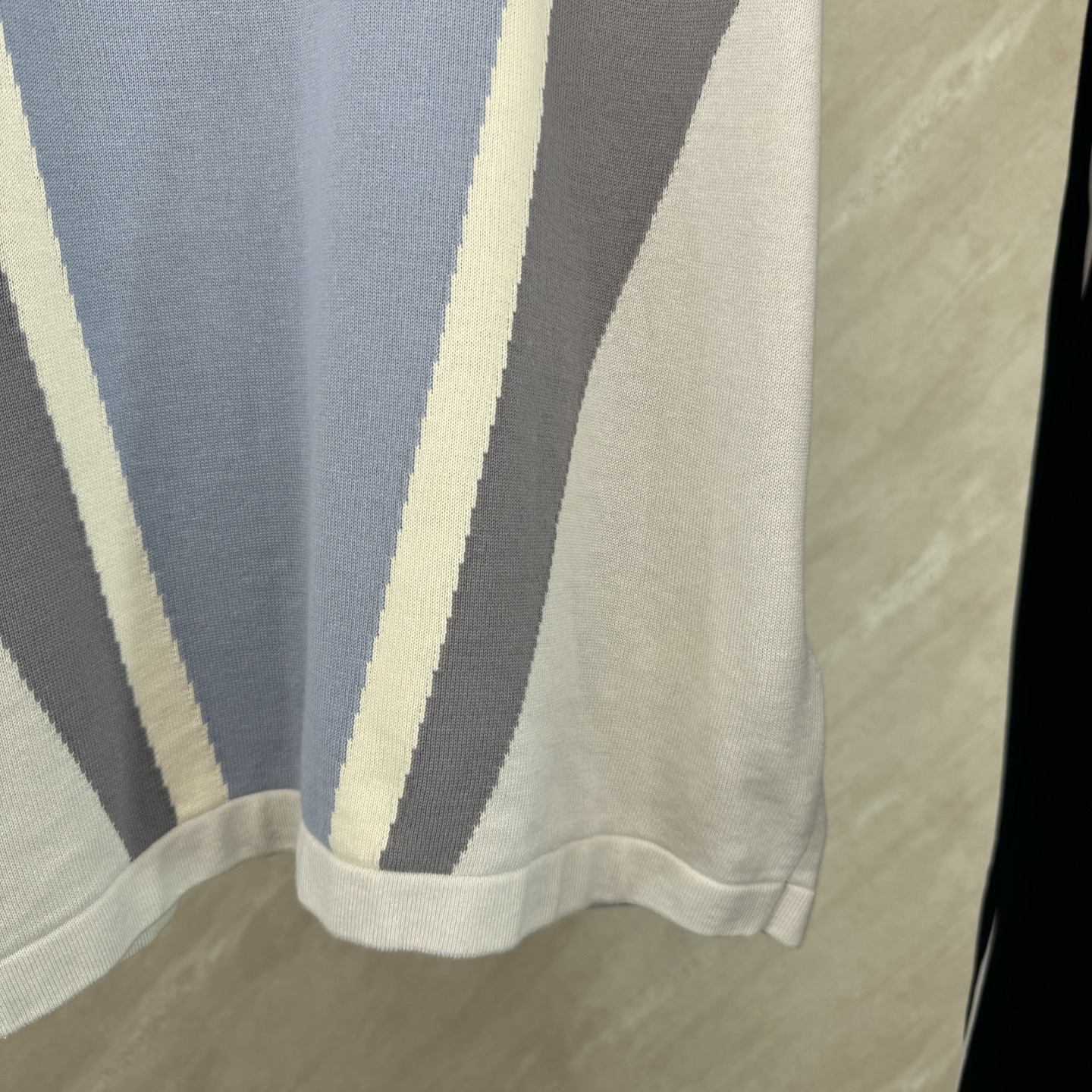 Louis Vuitton 1v SS26 压印拼色棉质针织短袖T恤