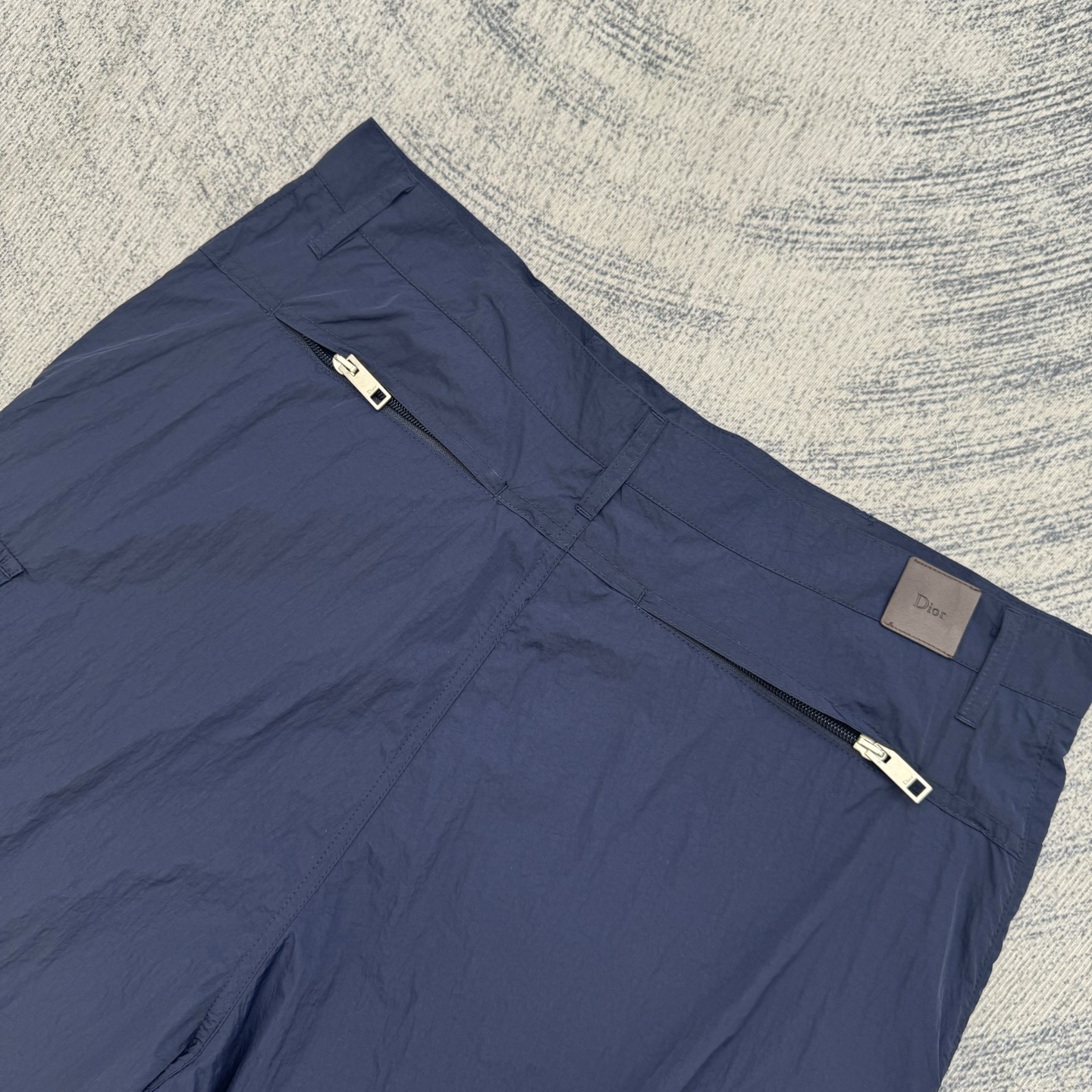 Dior Dior 迪奥 SS26 春夏新款纯色梭织休闲短裤