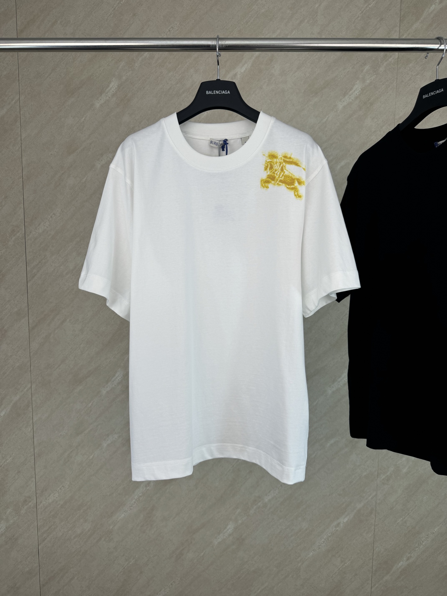 Burberry BURBERRY 巴宝莉 26SS马术骑士印花短袖T恤