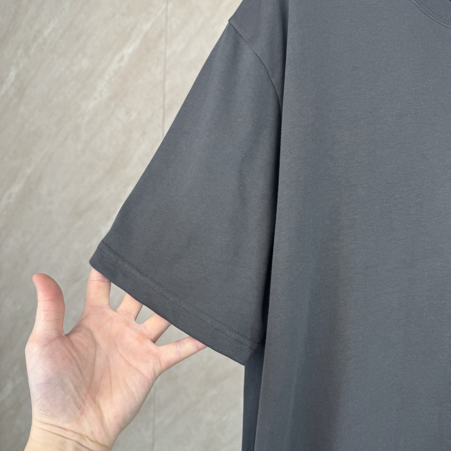Dior Dior 迪奥 SS26 做旧皮标口袋短袖T恤