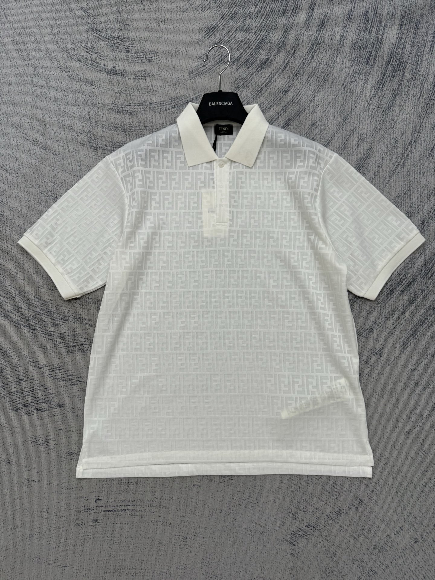 Fendi FENDI 芬迪 26ss 新品春夏满印提花翻领短袖POLO衫
