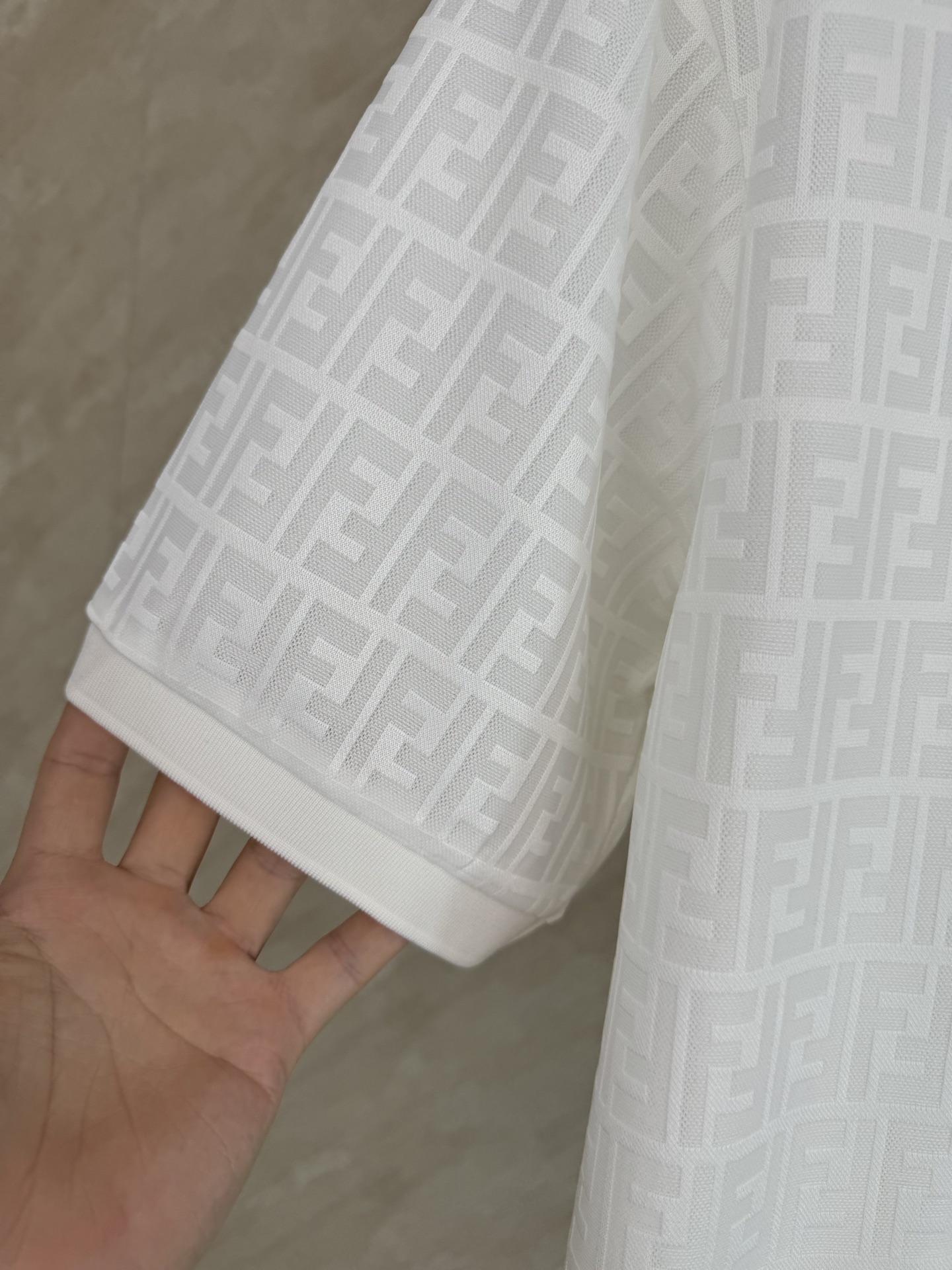 Fendi FENDI 芬迪 26ss 新品春夏满印提花翻领短袖POLO衫