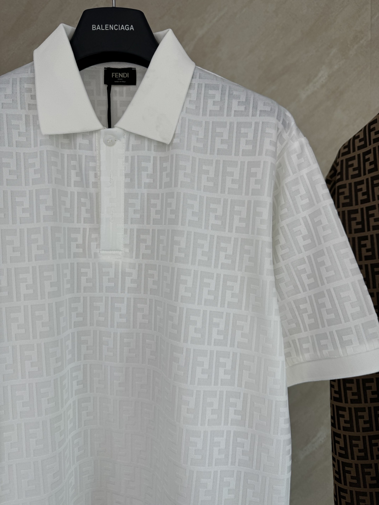 Fendi FENDI 芬迪 26ss 新品春夏满印提花翻领短袖POLO衫