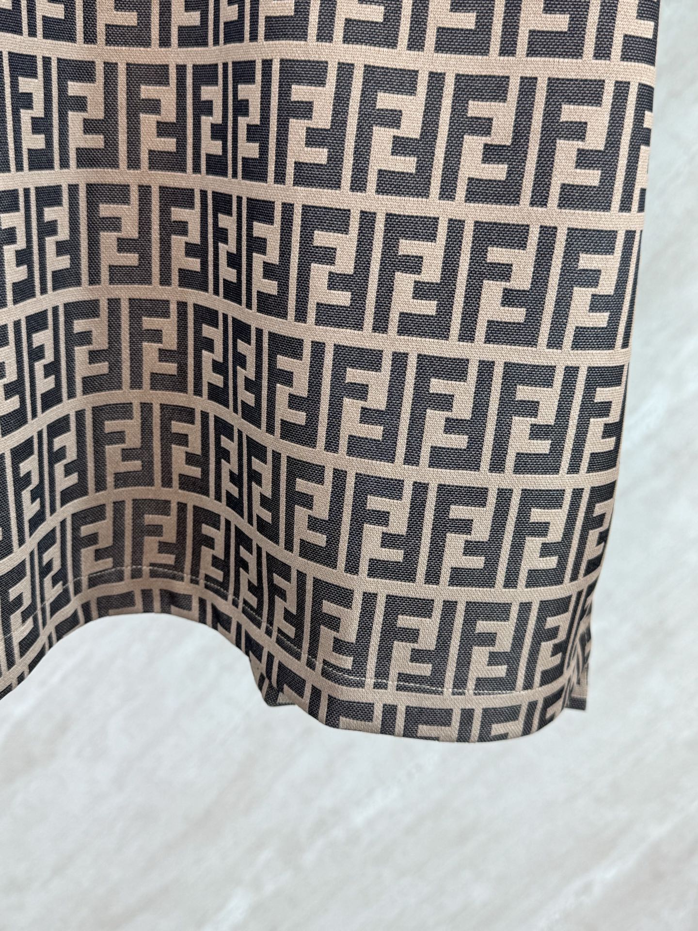 Fendi FENDI 芬迪 26ss 新品春夏满印提花翻领短袖POLO衫