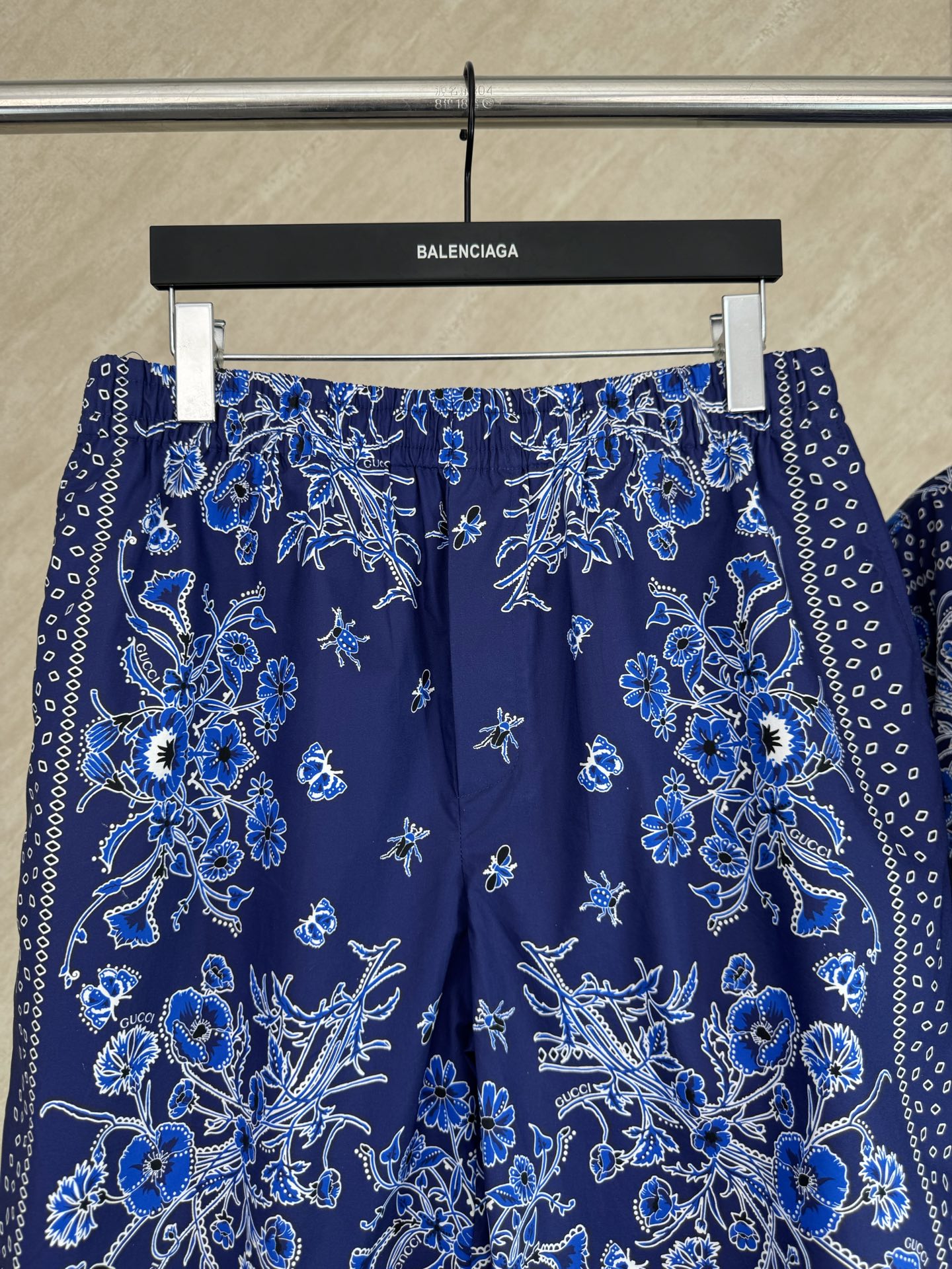 Gucci Gucc 古奇 蓝调佩斯利腰果花卉满印套装短裤