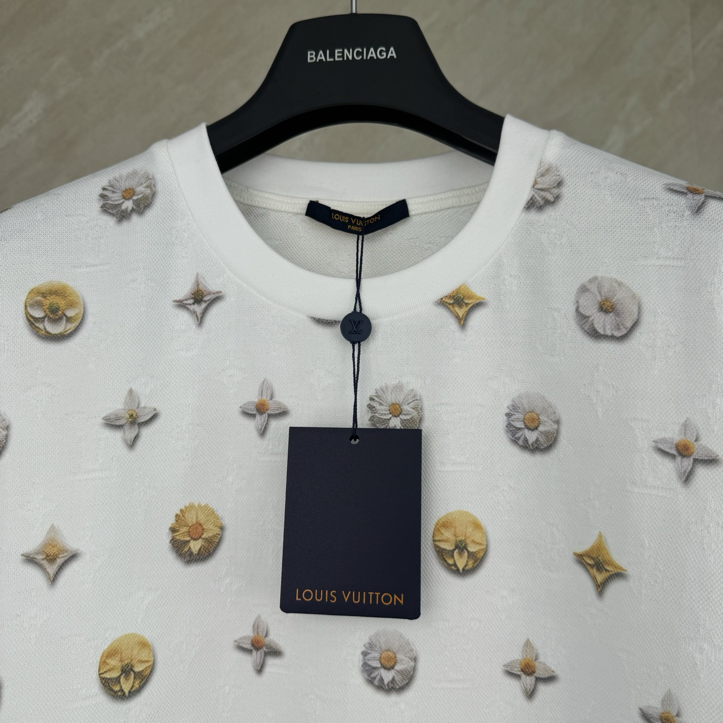 Louis Vuitton 1v SS26 Monogram提花雏菊满印短袖T恤