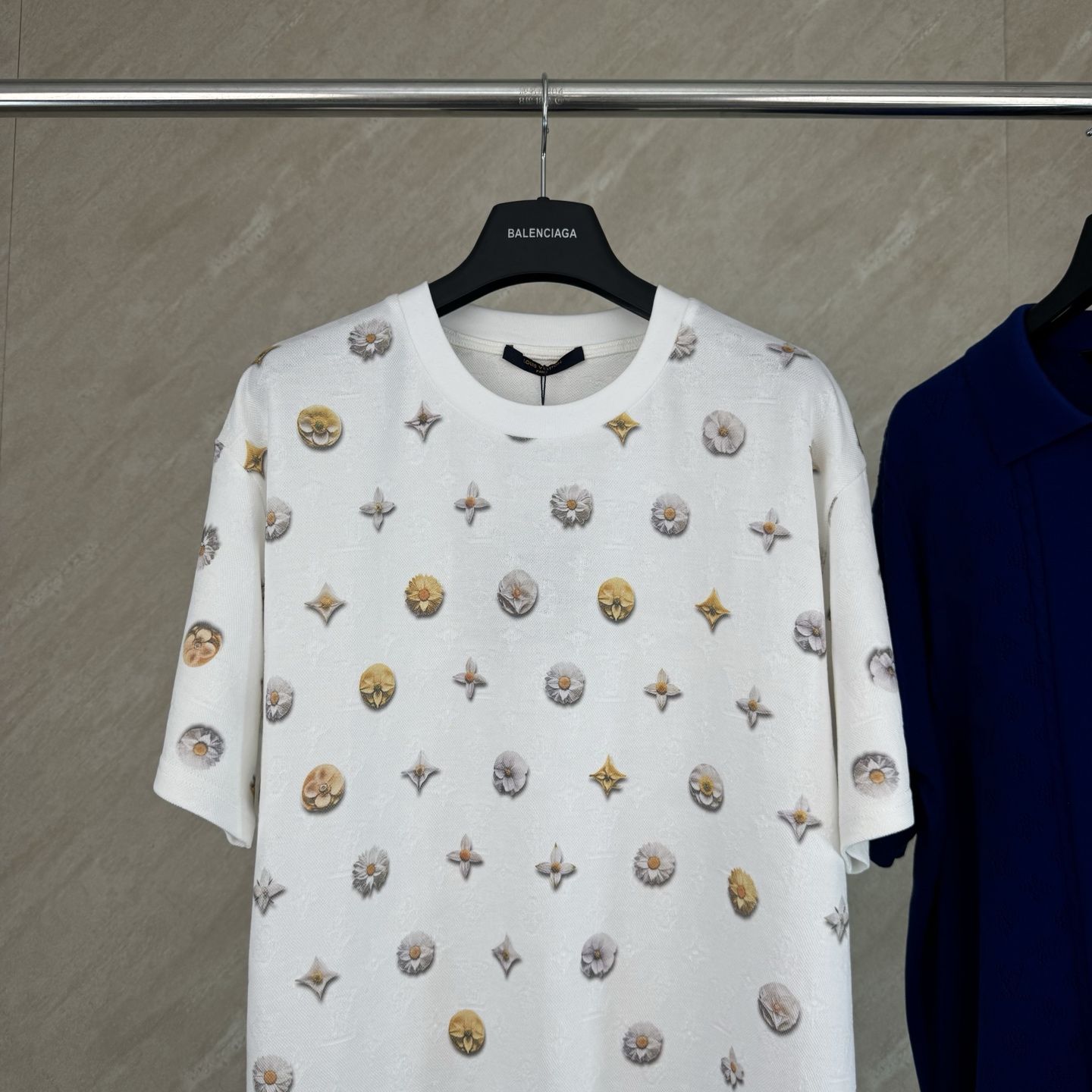 Louis Vuitton 1v SS26 Monogram提花雏菊满印短袖T恤