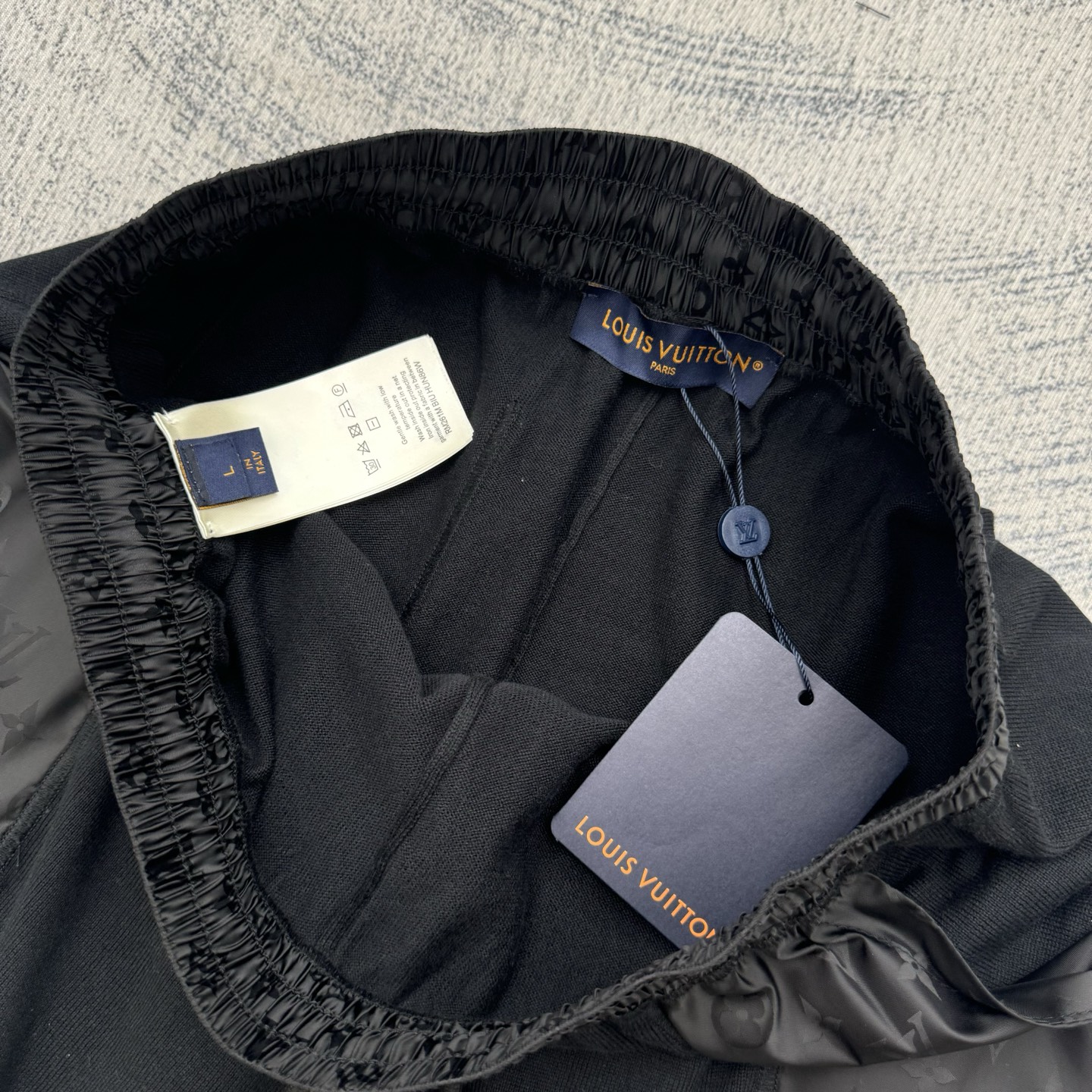 Louis Vuitton 1v SS26 春夏新款 Monogram尼龙口袋针织短裤