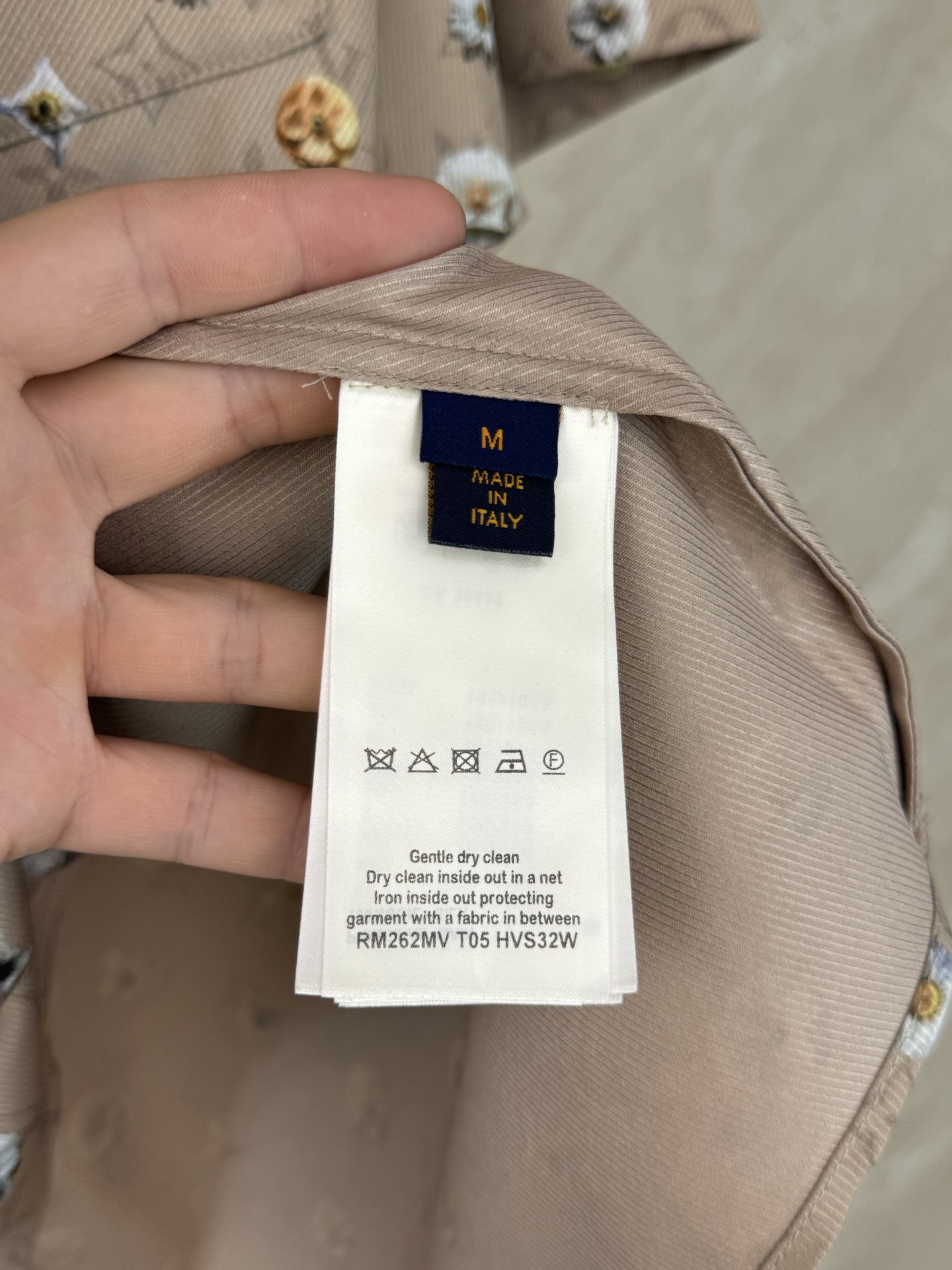 Louis Vuitton 1v SS26 夏季系列Monogram雏菊印花套装短袖衬衫