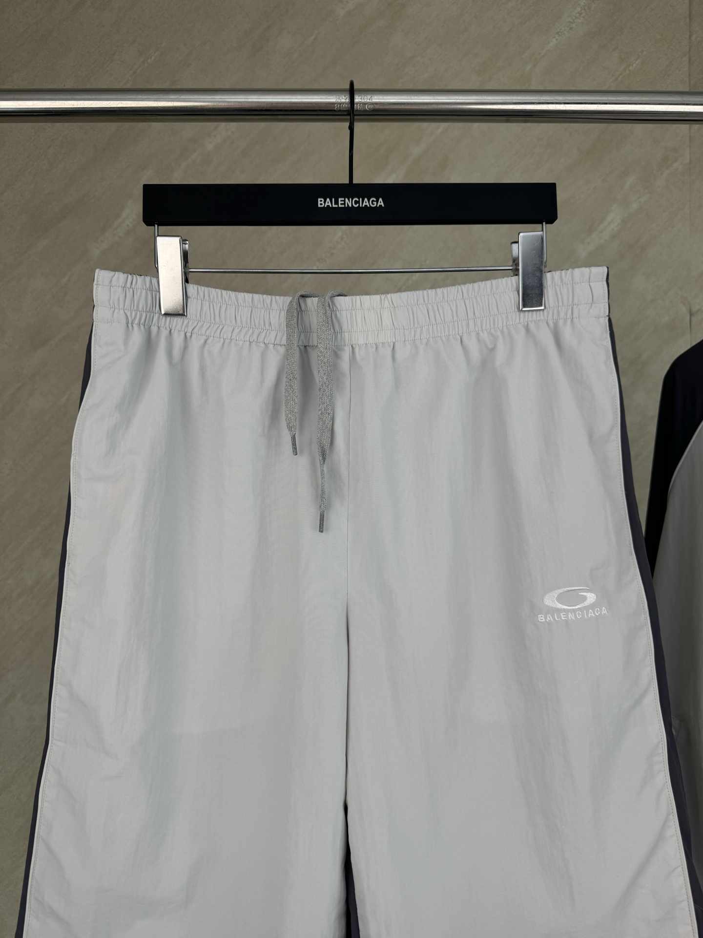 Balenciaga Balancinga 巴黎世家 26SS 拼色圆环刺绣休闲短裤