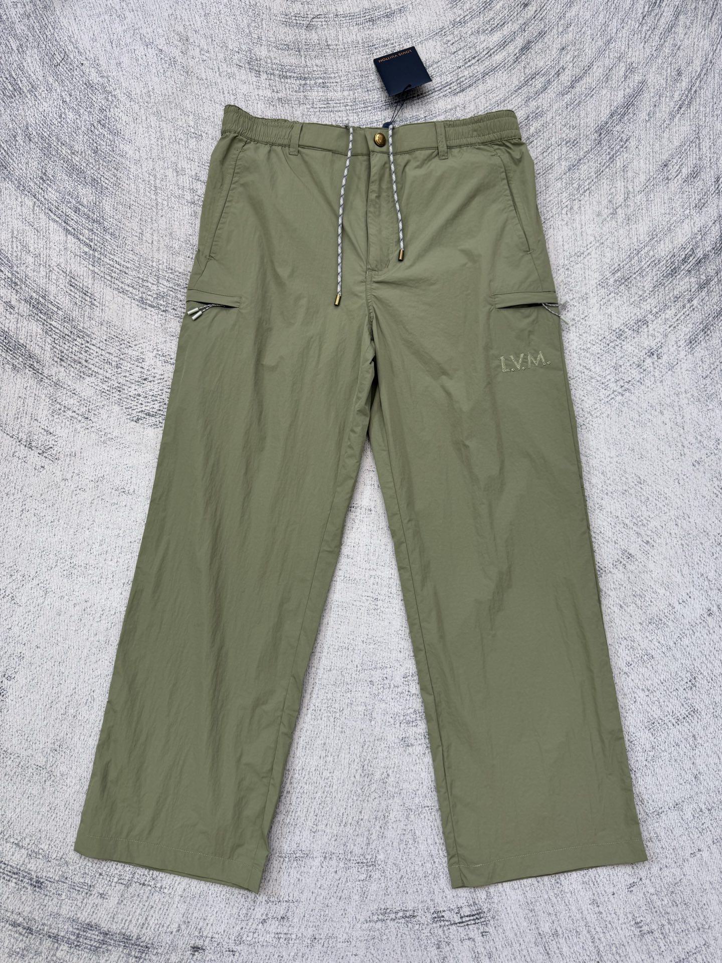 Louis Vuitton 1v SS26 纯色直筒登山工装休闲长裤