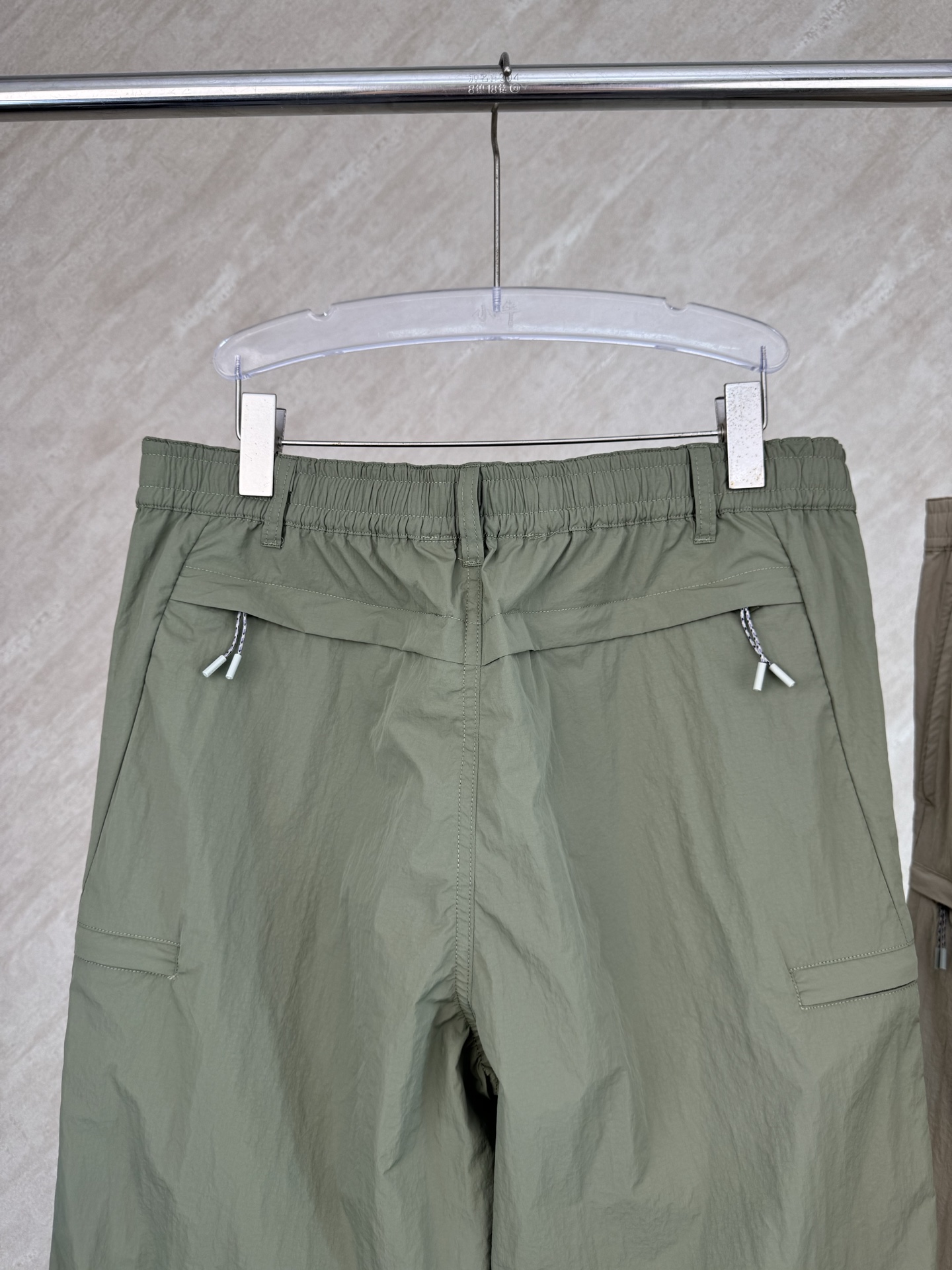 Louis Vuitton 1v SS26 纯色直筒登山工装休闲长裤