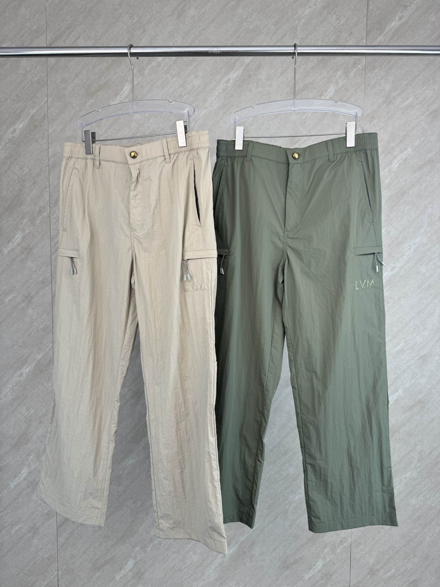 Louis Vuitton 1v SS26 纯色直筒登山工装休闲长裤