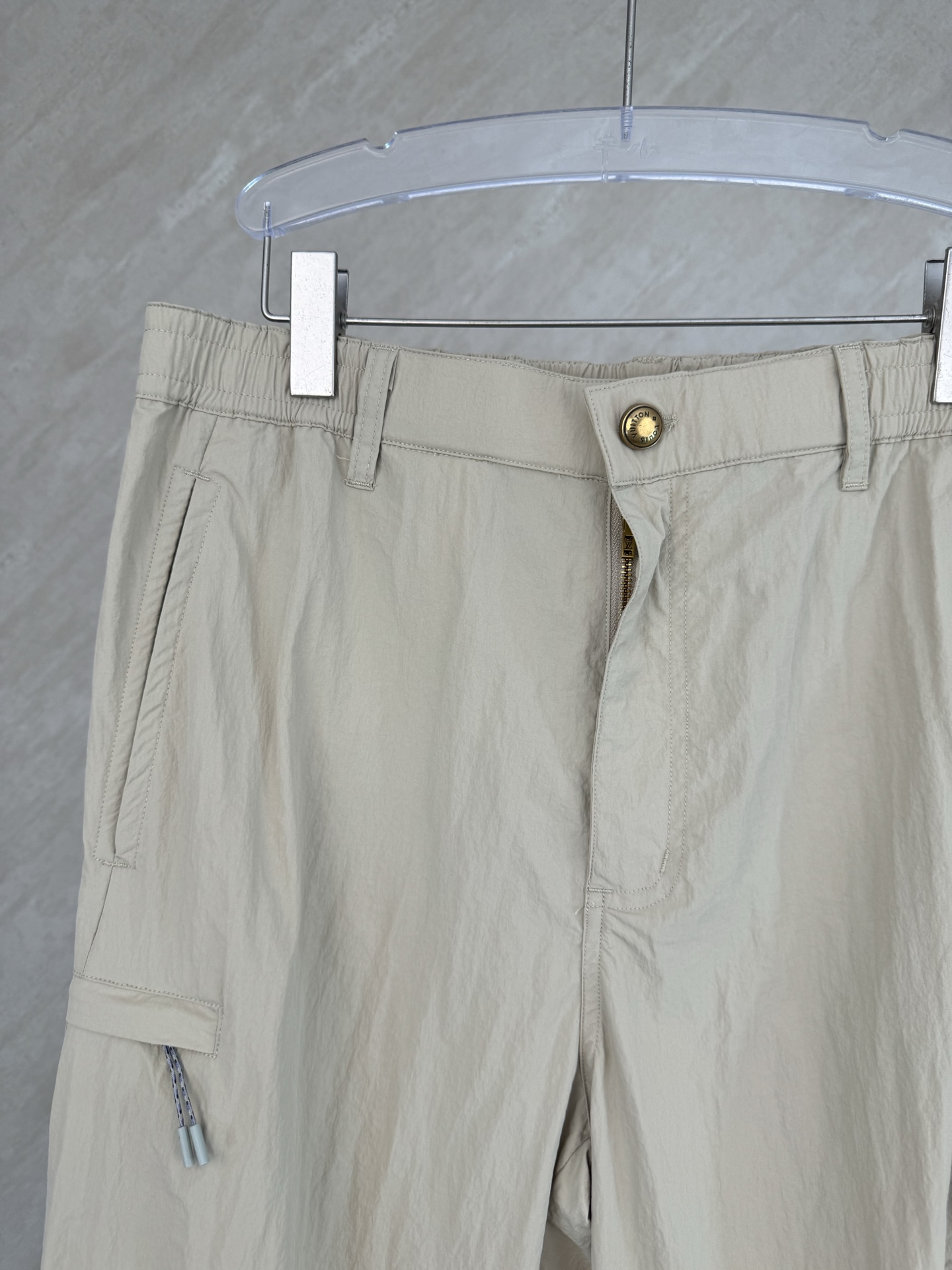 Louis Vuitton 1v SS26 纯色直筒登山工装休闲长裤