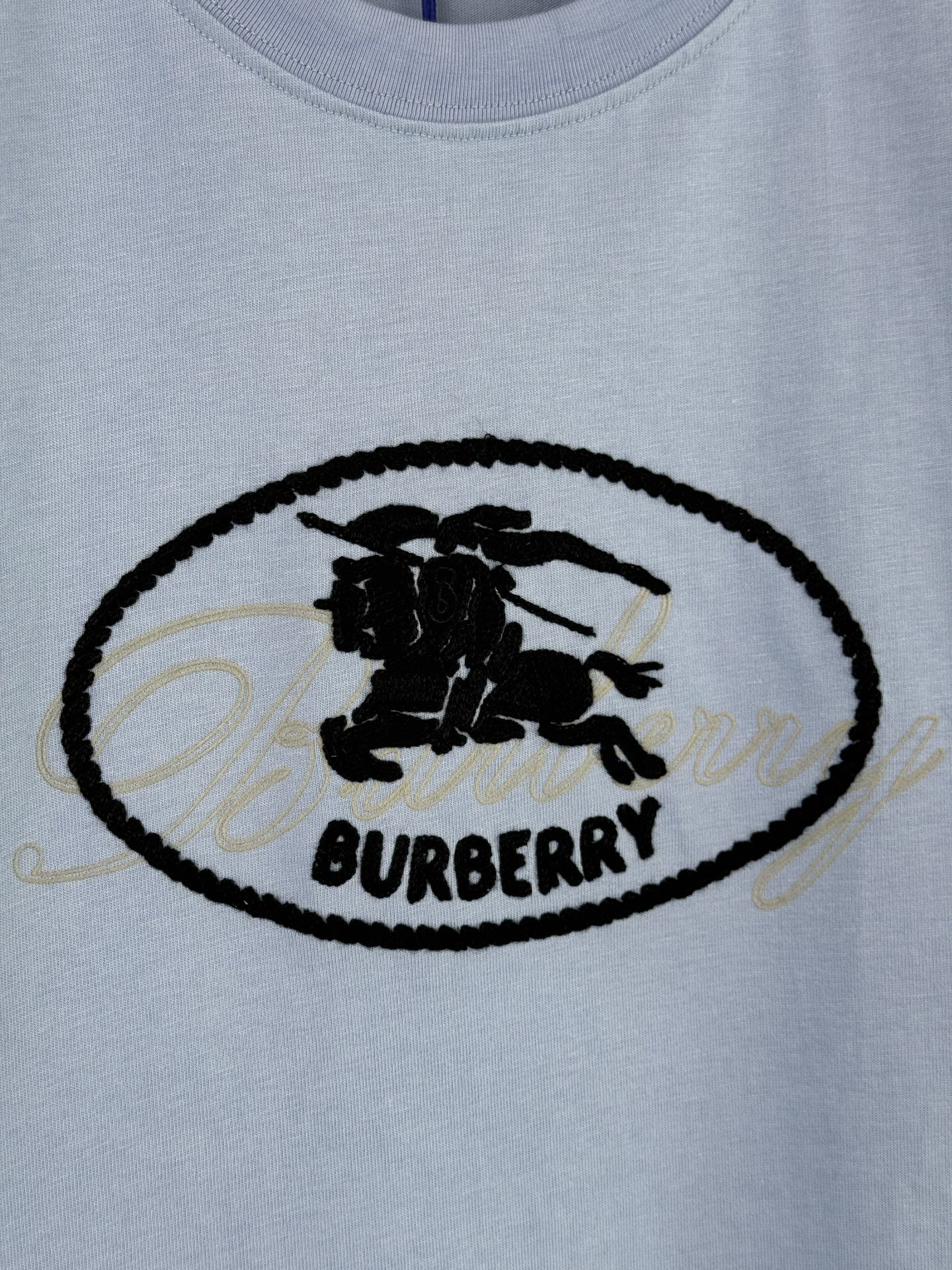 Burberry Burberry 巴宝莉 26ss新款植绒徽标骑士印章短袖T恤