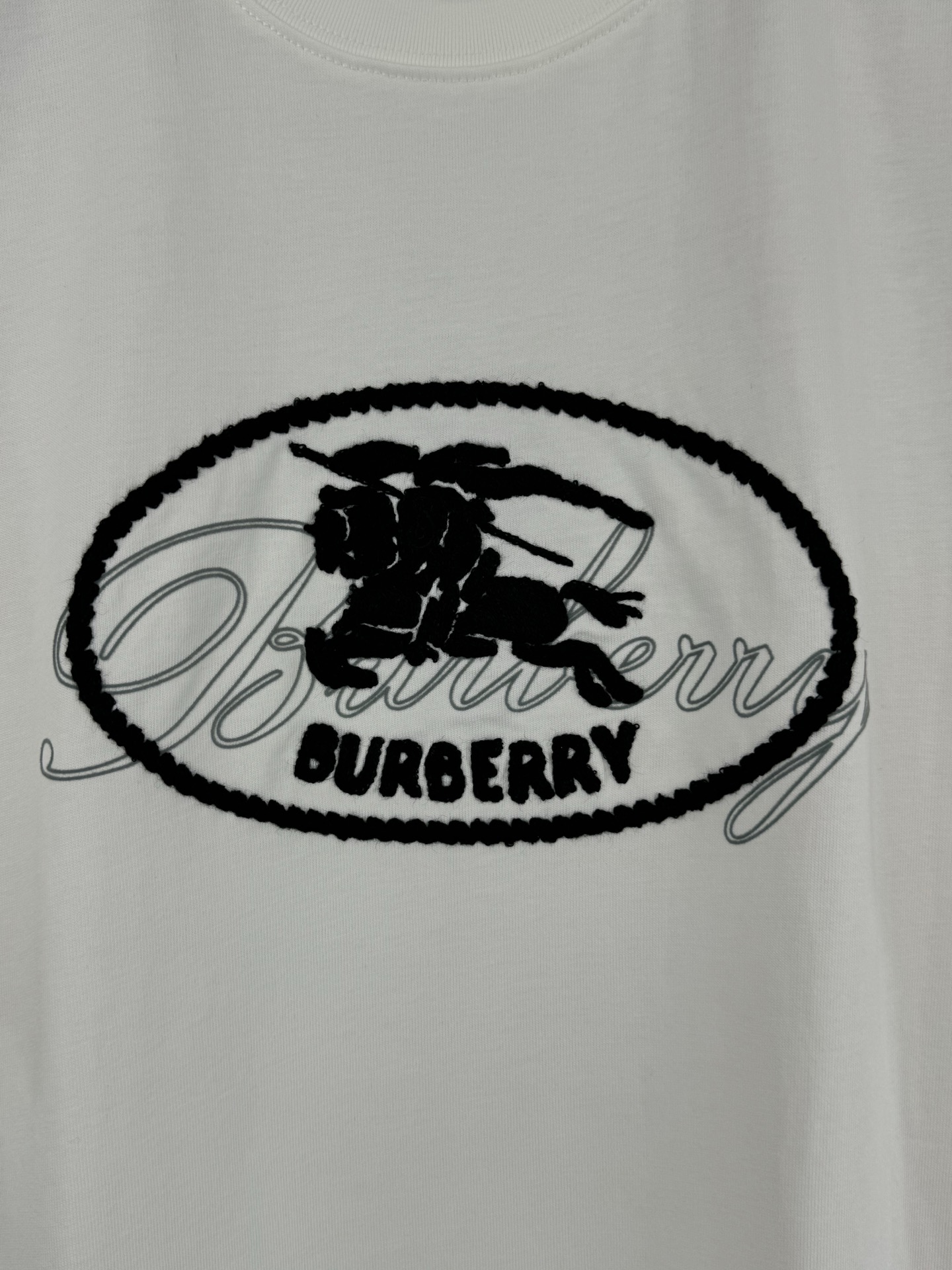Burberry Burberry 巴宝莉 26ss新款植绒徽标骑士印章短袖T恤