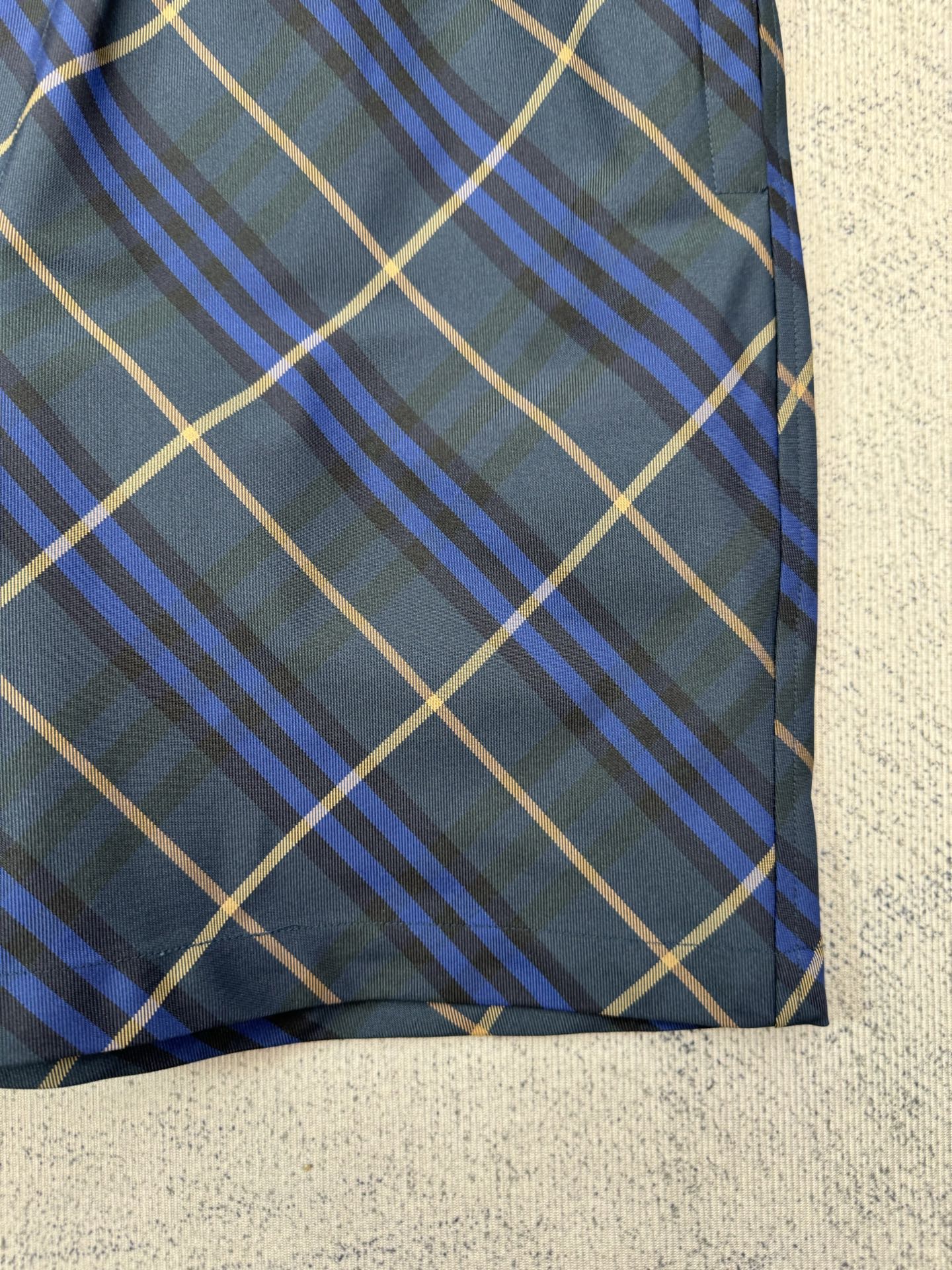 Burberry Burberry 巴宝莉 格纹松紧腰马术贴布绣短裤
