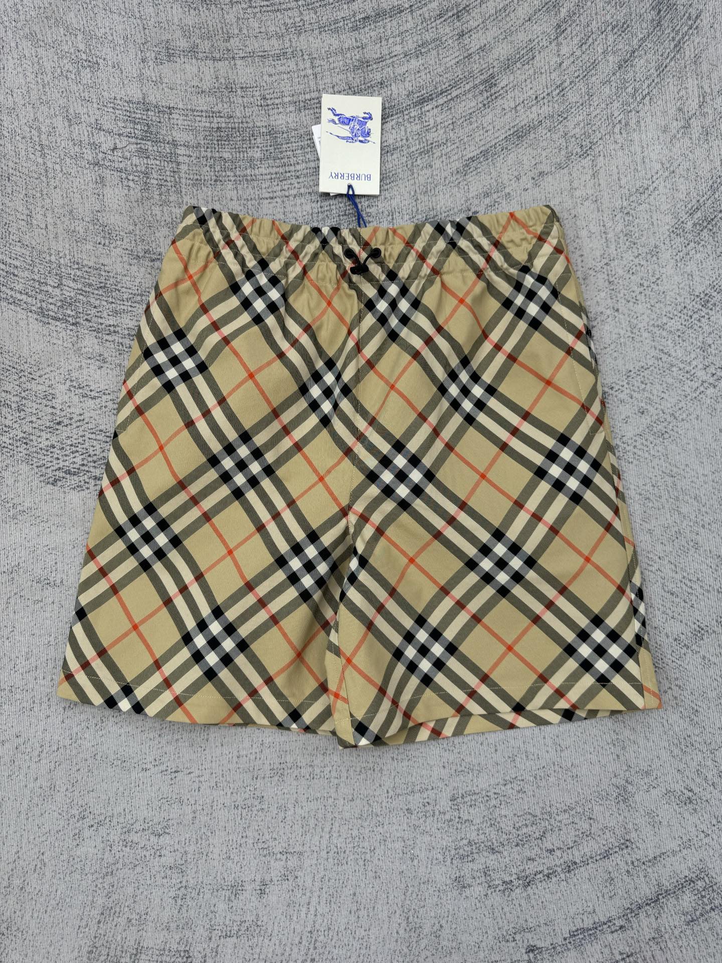 Burberry Burberry 巴宝莉 格纹松紧腰马术贴布绣短裤