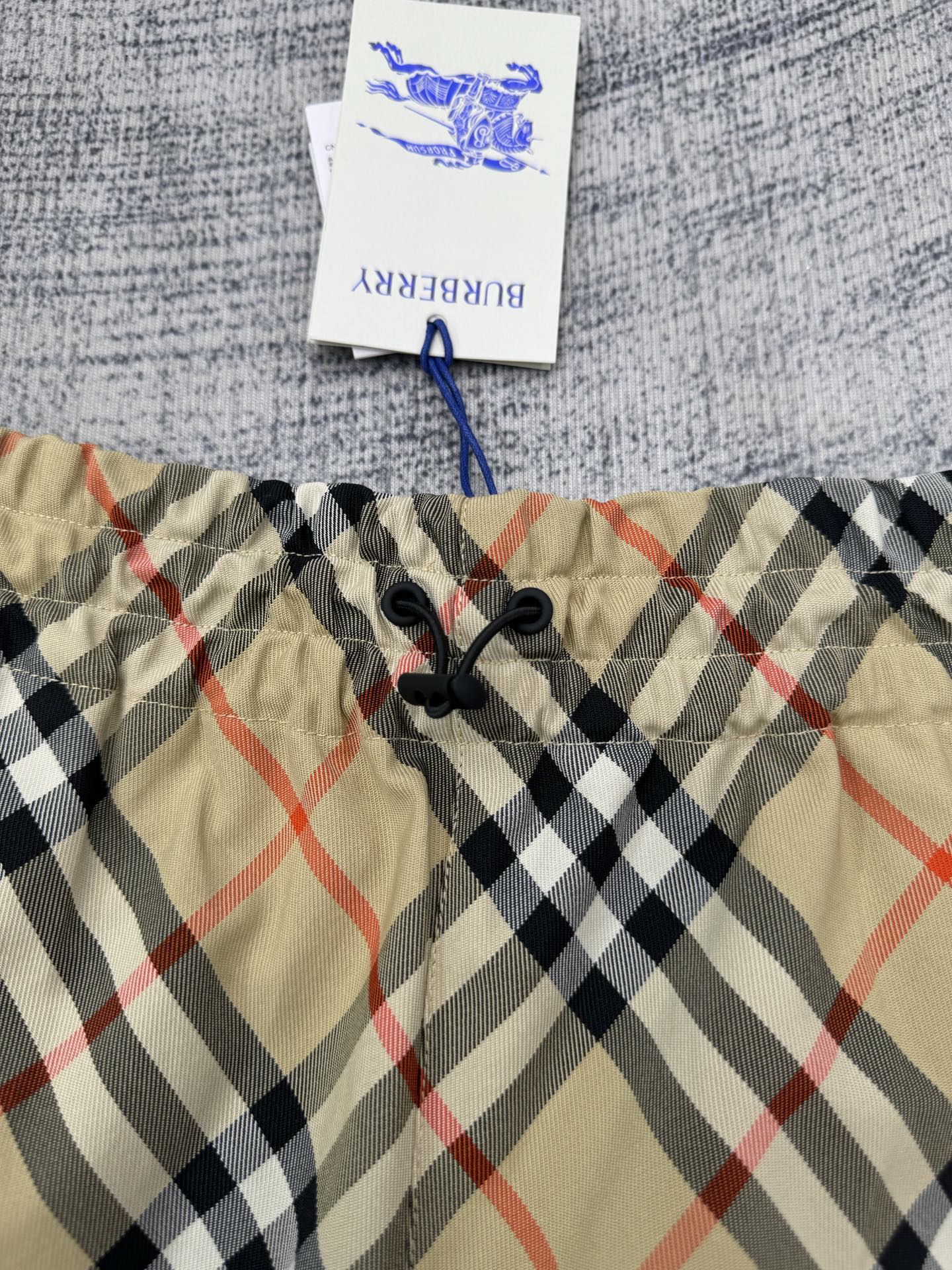 Burberry Burberry 巴宝莉 格纹松紧腰马术贴布绣短裤