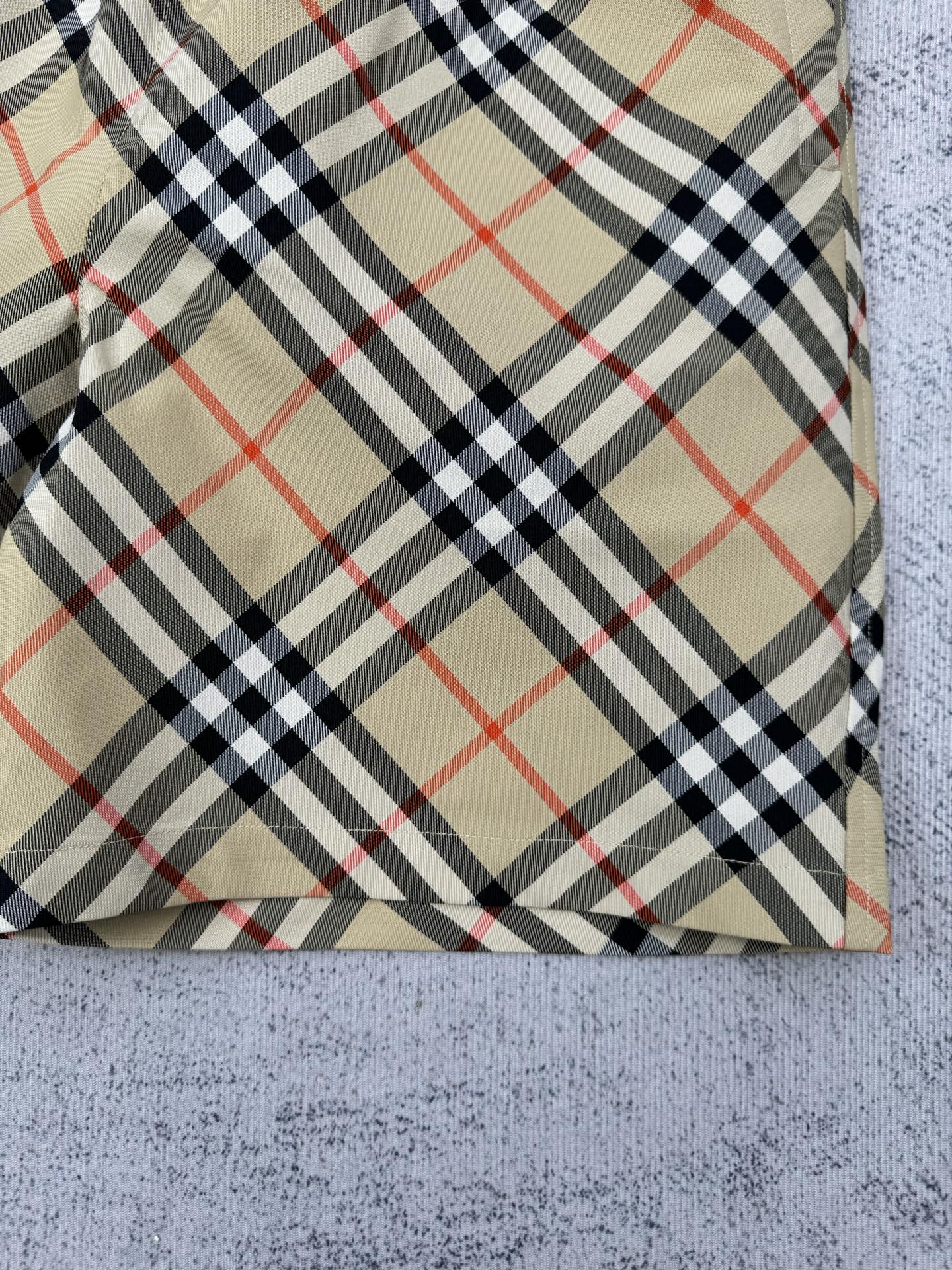 Burberry Burberry 巴宝莉 格纹松紧腰马术贴布绣短裤
