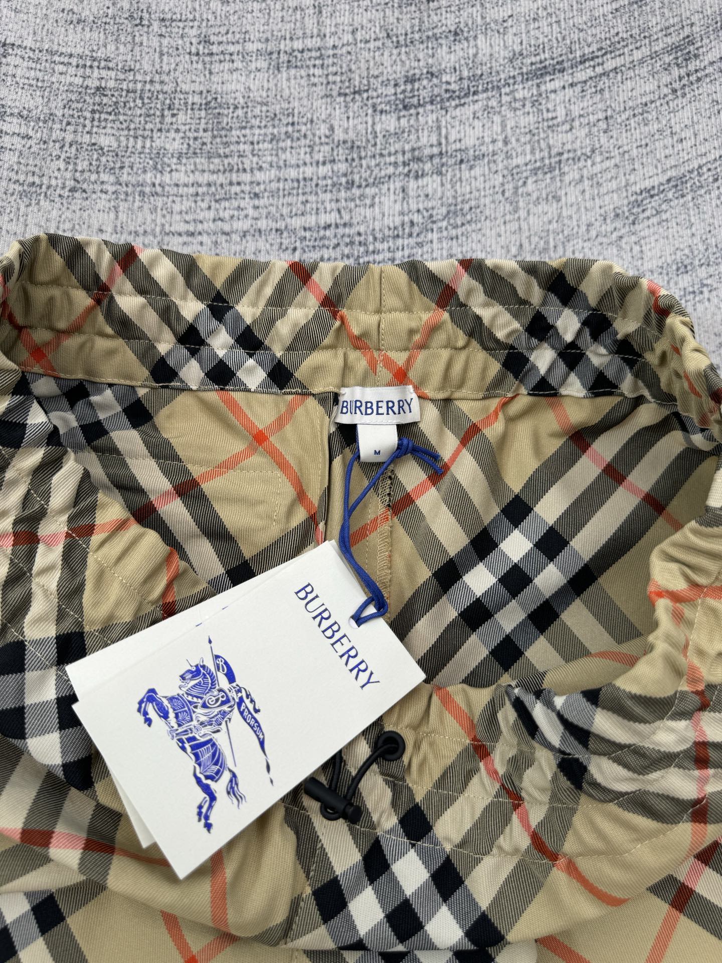 Burberry Burberry 巴宝莉 格纹松紧腰马术贴布绣短裤