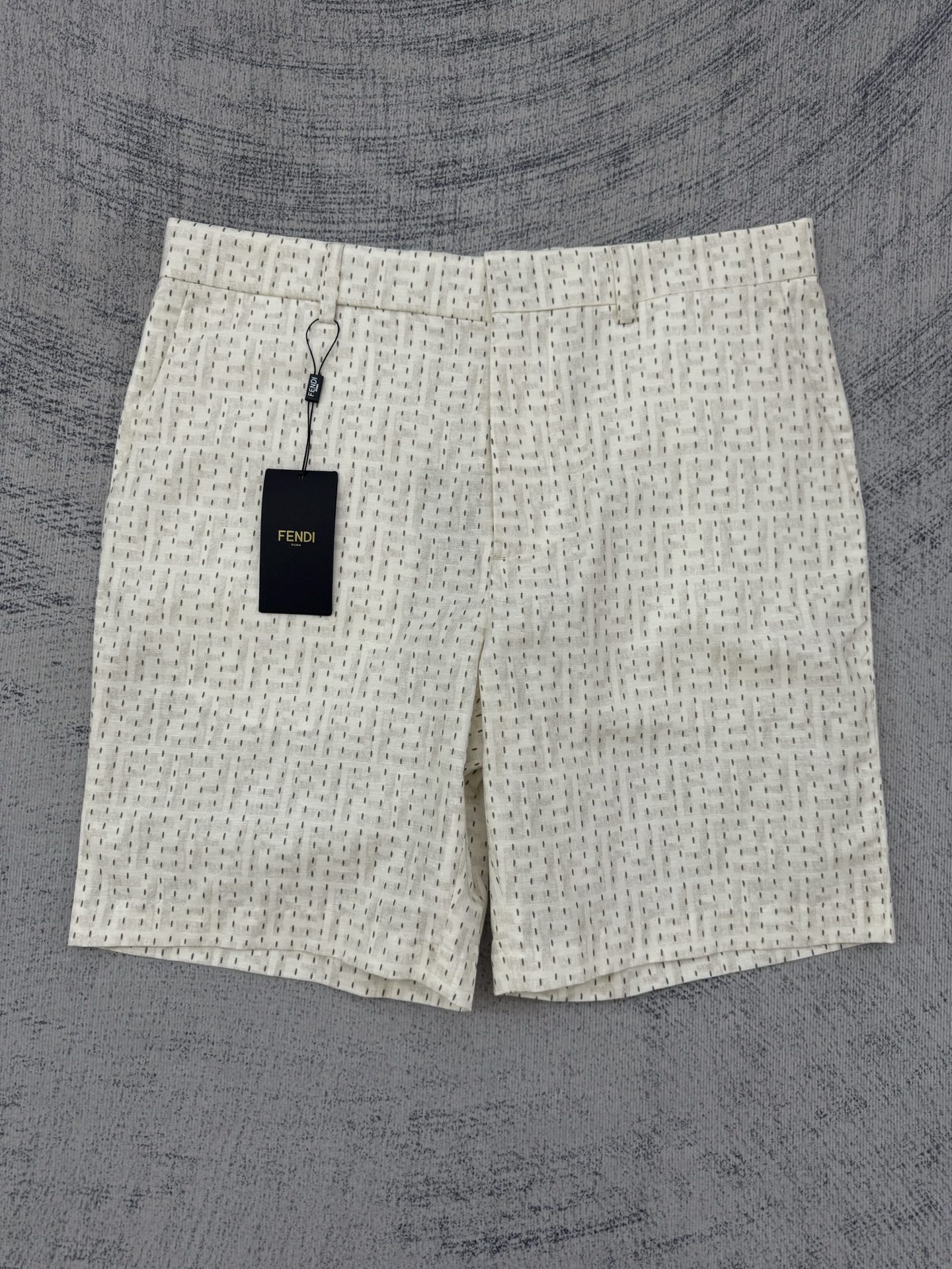Fendi Fendi 芬迪 26春夏新款FF刺绣满印套装短裤