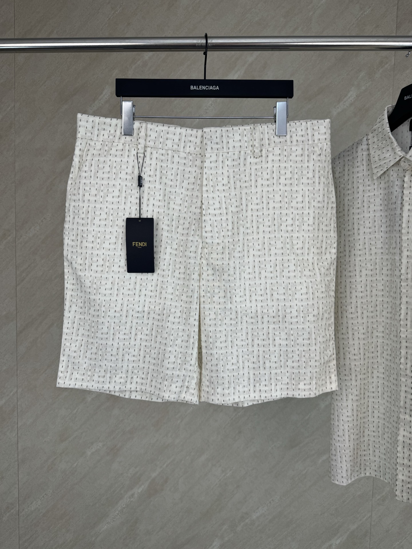 Fendi Fendi 芬迪 26春夏新款FF刺绣满印套装短裤