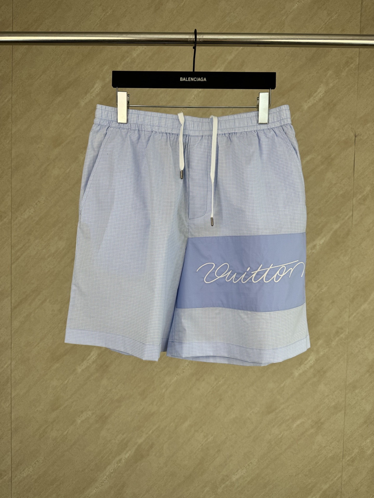 P165 1v SS26 Pantalones cortos con letras bordadas y colores combinados talla: s m l xl
