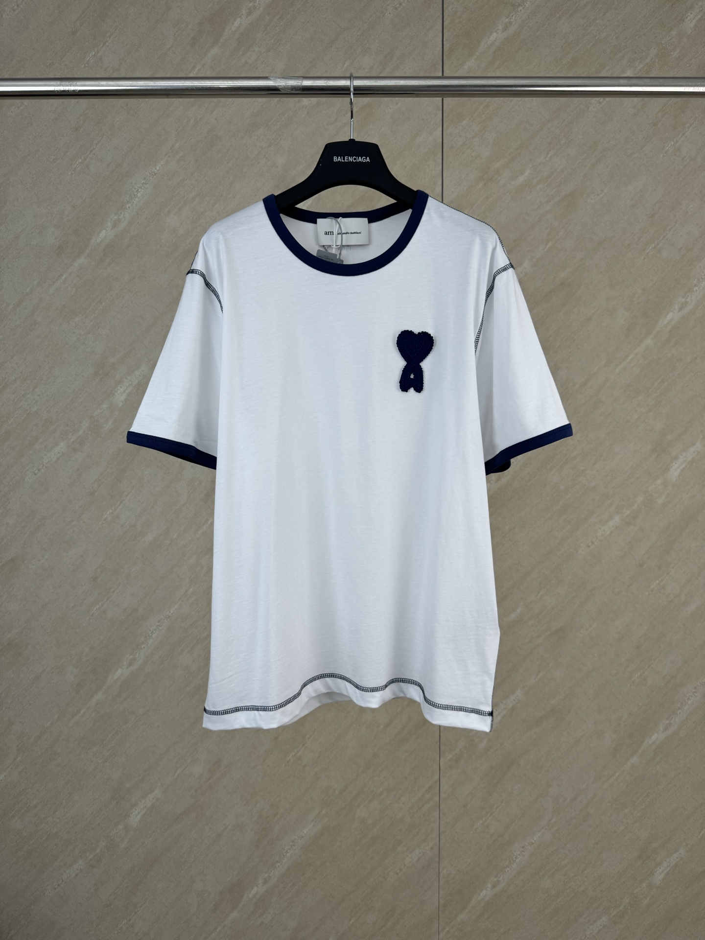P105 Ami Paris 26SS ganchillo ADC corazón manga corta camiseta tallas s m l xl