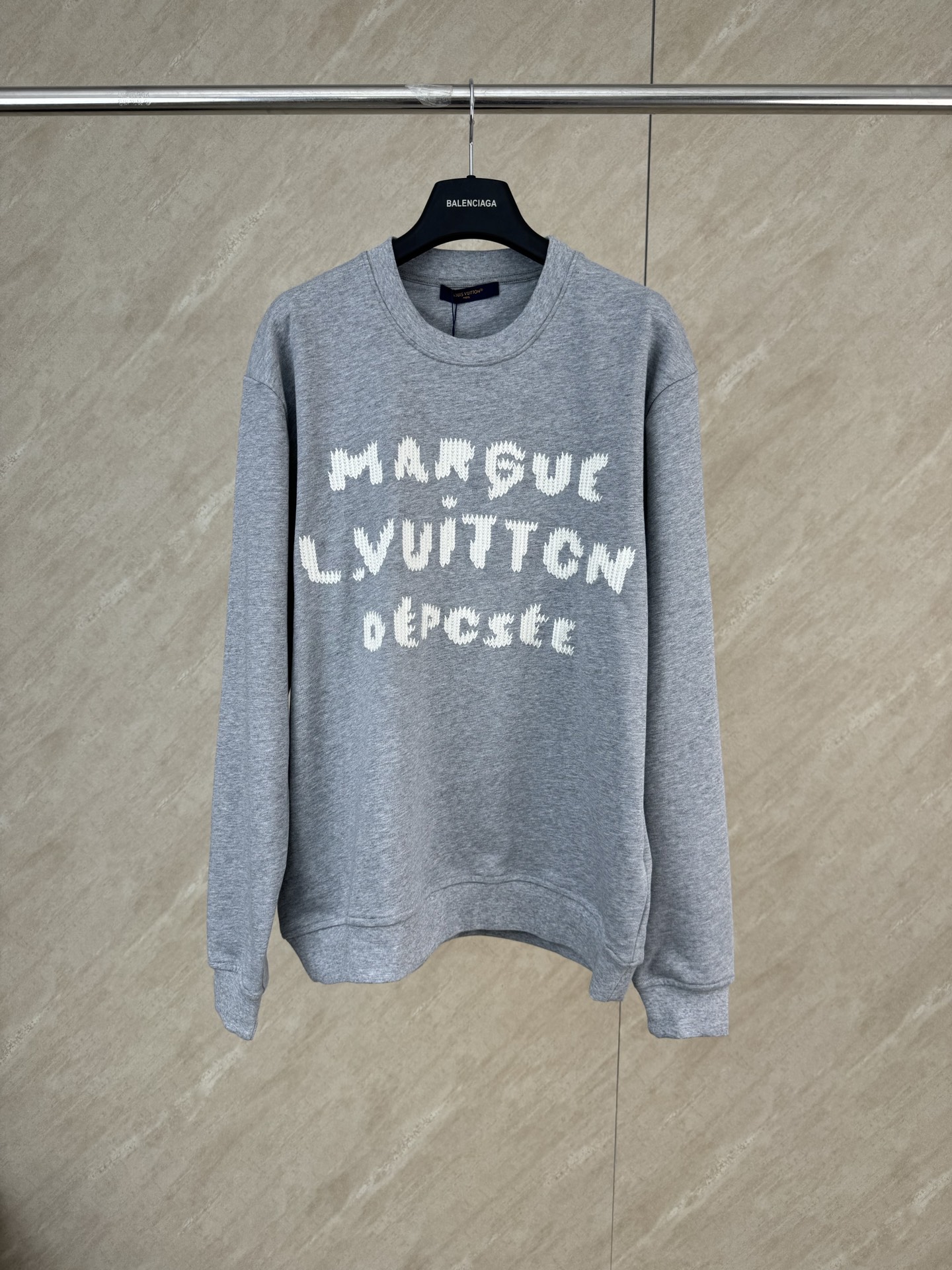 P155 1v 26FW sudadera con logo bordado talla s m l xl