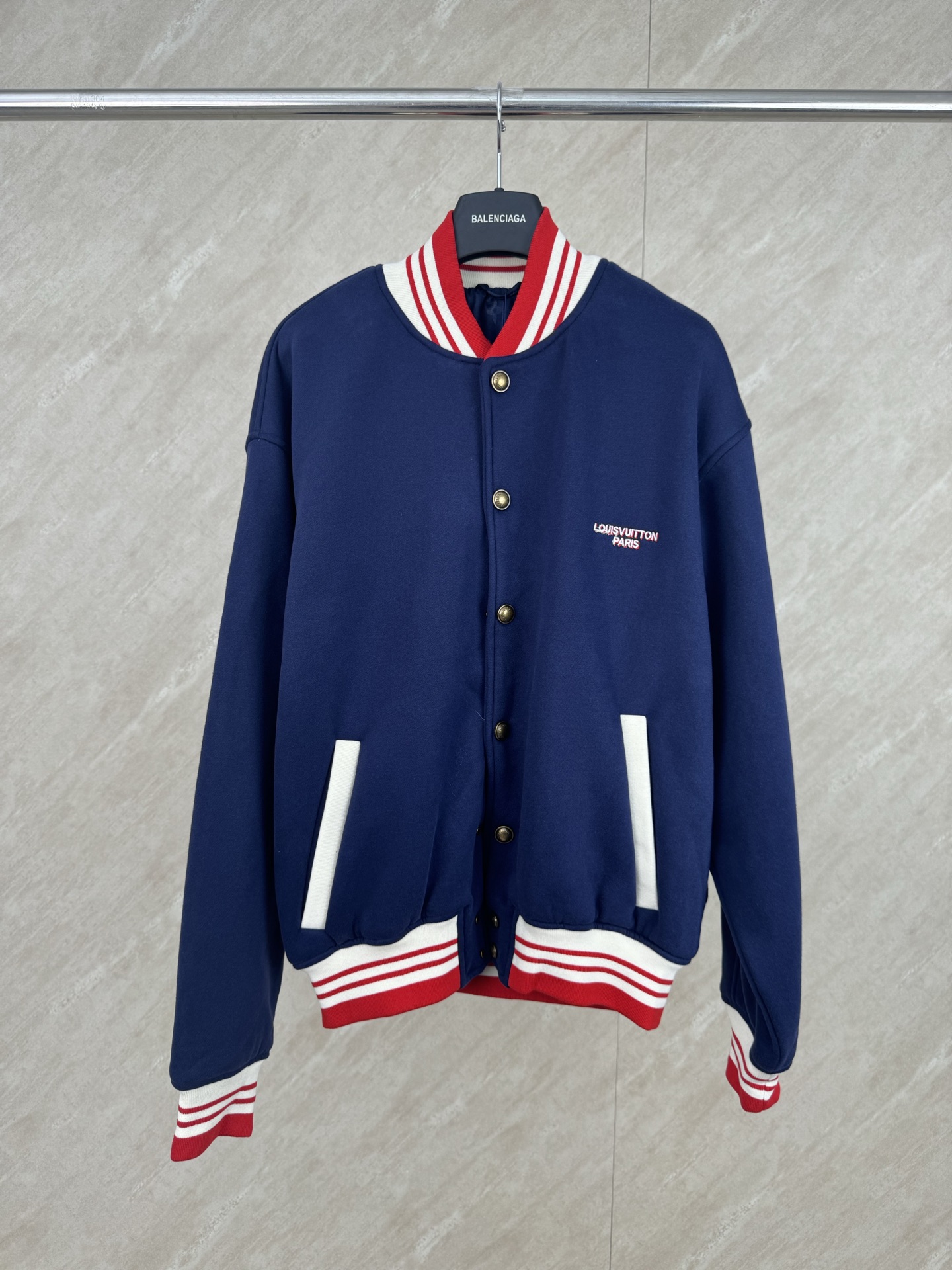 P330 1v 26ss chaqueta de béisbol con rayas de contraste, tallas S M L XL