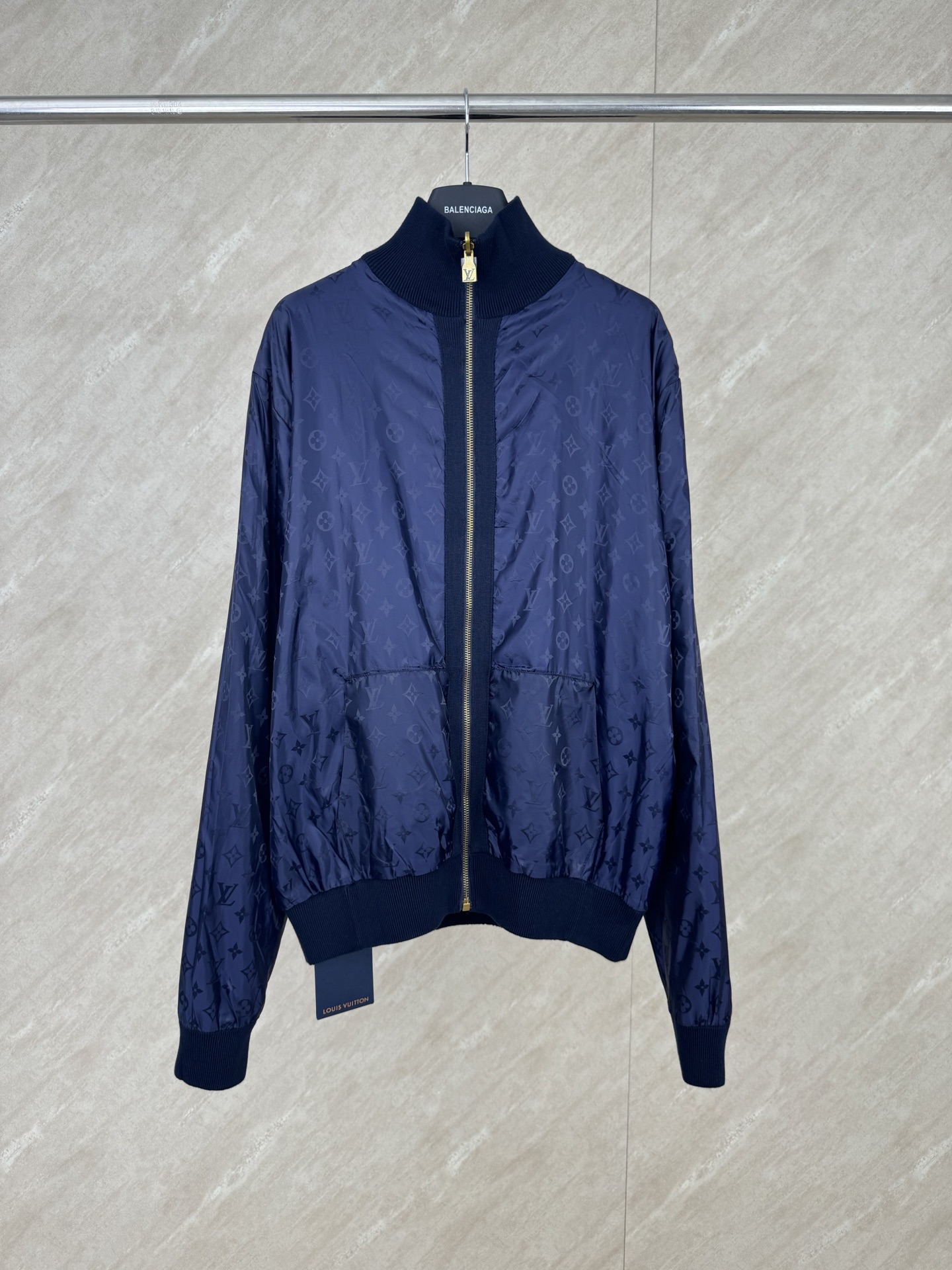 P280 1v 26FW Sudadera con logo mixto de doble cara, tallas S M L XL