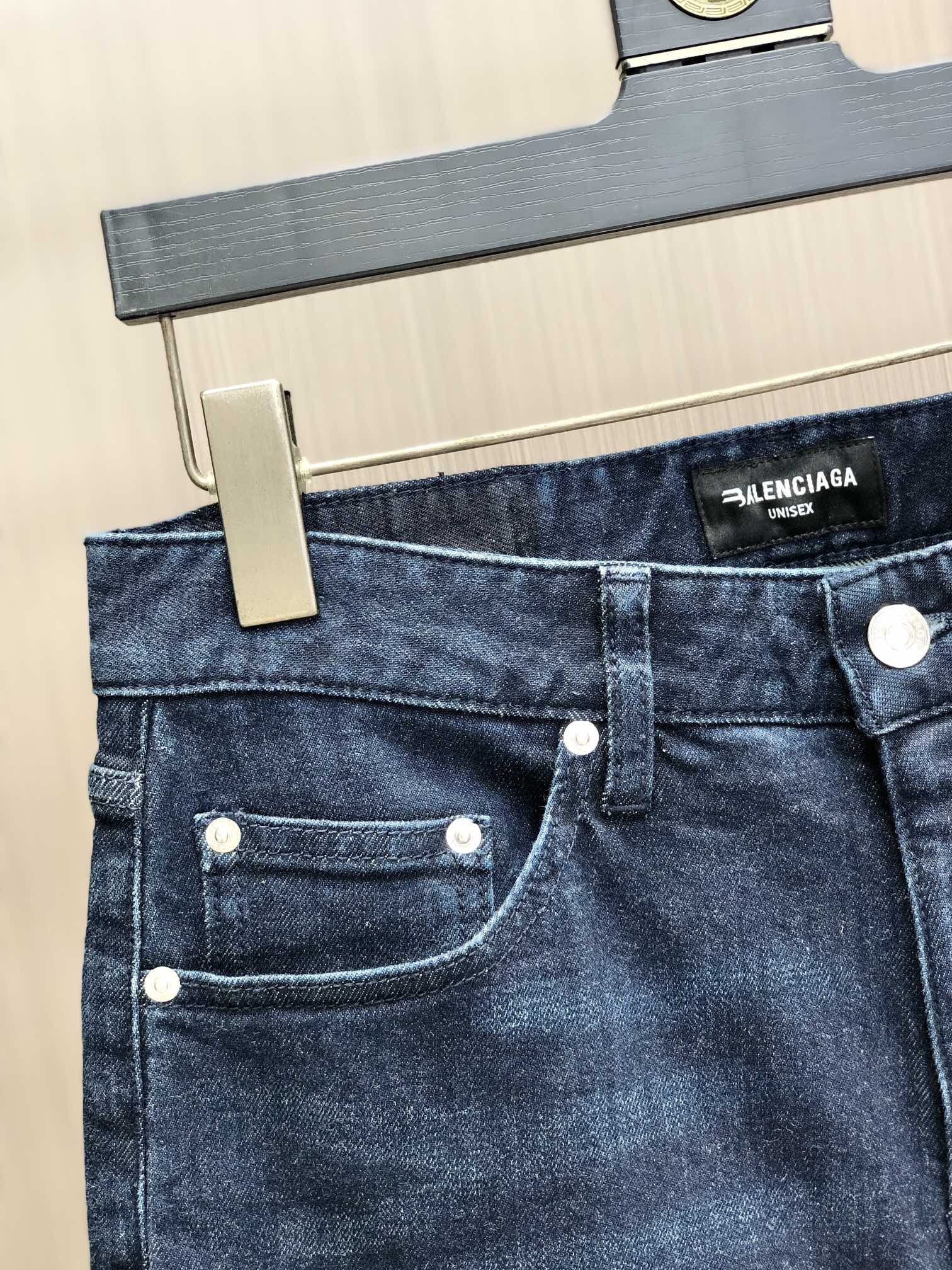 P700 Men’s Leisure Cowboys/Autumn & Winter New: Custom-Made Hardware, Comfortable Jeans, Various Sizes - 图片 4