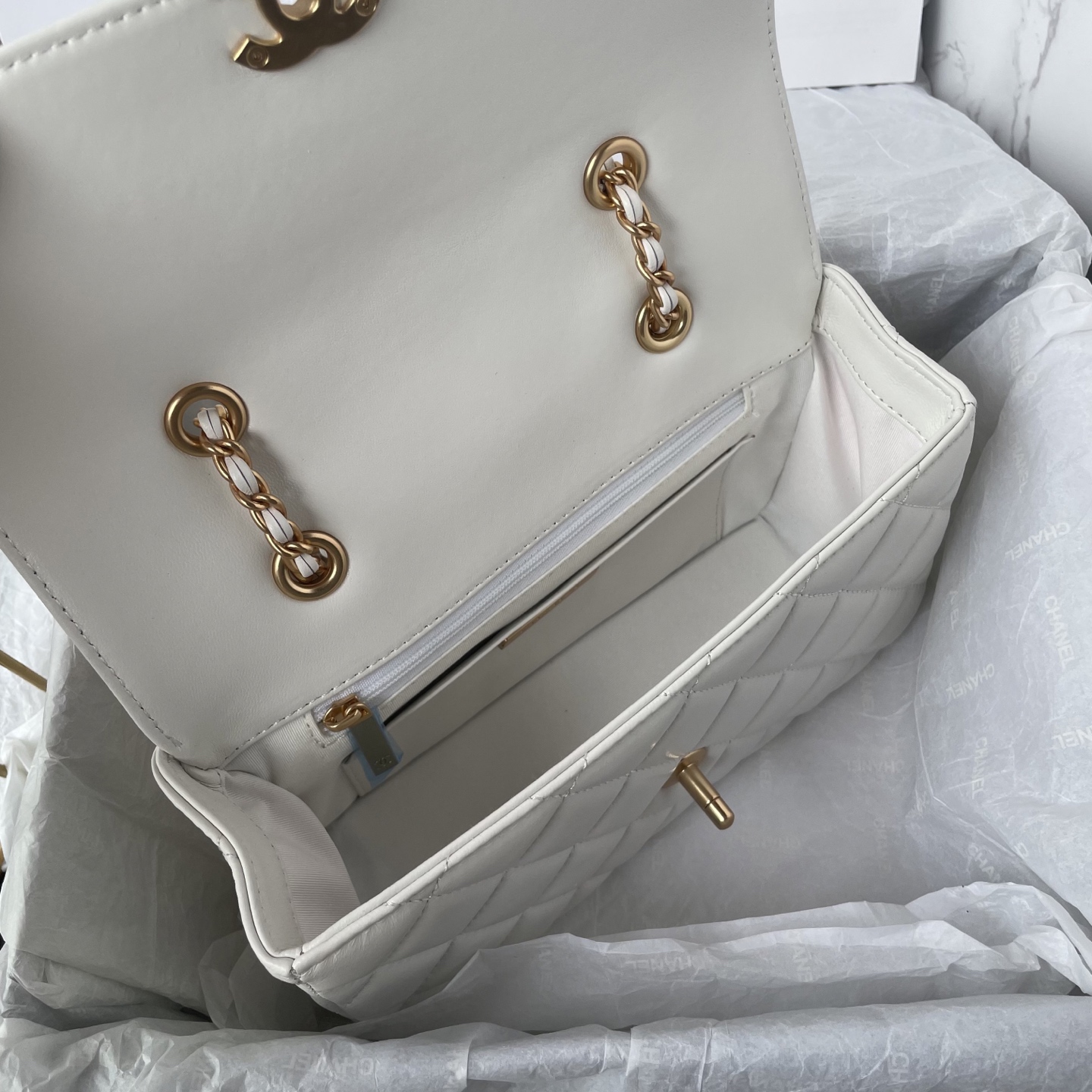 Chanel Style Black Leather Bag style reference detail image 5 from source 785820