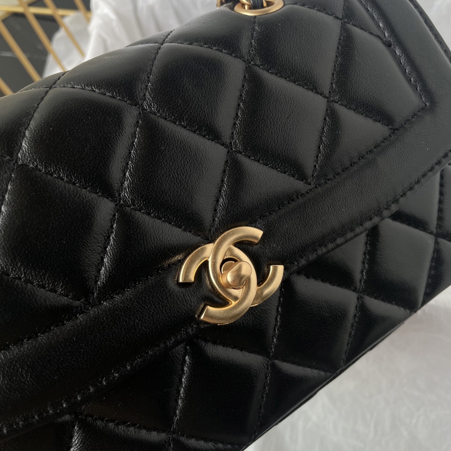 Chanel Style Black Leather Bag style reference detail image 5 from source 785822