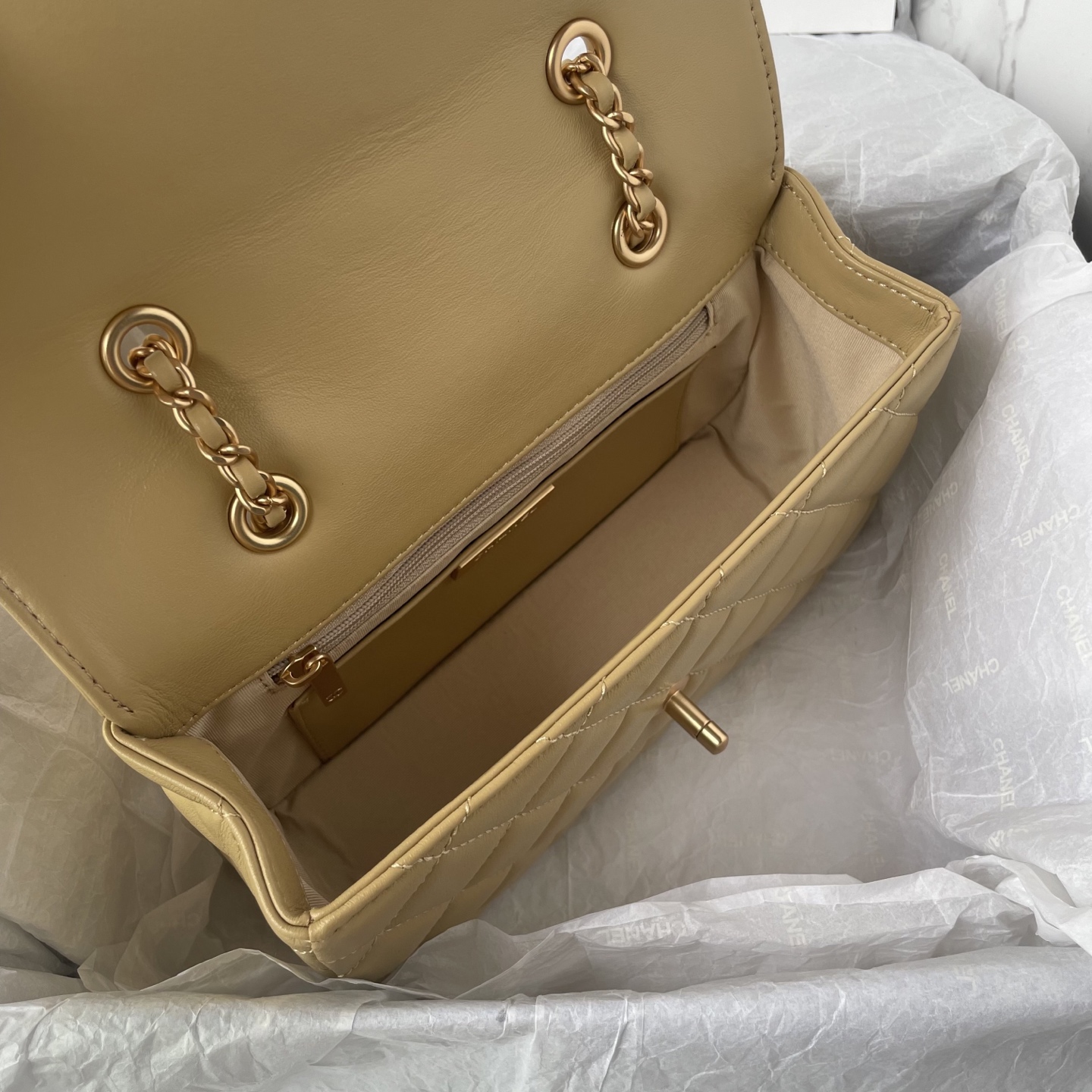 Chanel Style Black Leather Bag style reference detail image 7 from source 785819