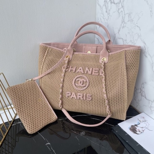 Chanel Raffia Woven Beach Bag, Summer 2025 Collection, 38cm - Chic and Functional 1 Chanel Raffia Woven Beach Bag, Summer 2025 Collection, 38cm - Chic and Functional