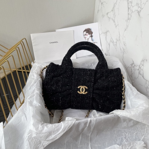 Chanel 25C Runway Bow Bag: Exquisite Design, Versatile Style, & Perfect Size 1 Chanel 25C Runway Bow Bag: Exquisite Design, Versatile Style, & Perfect Size