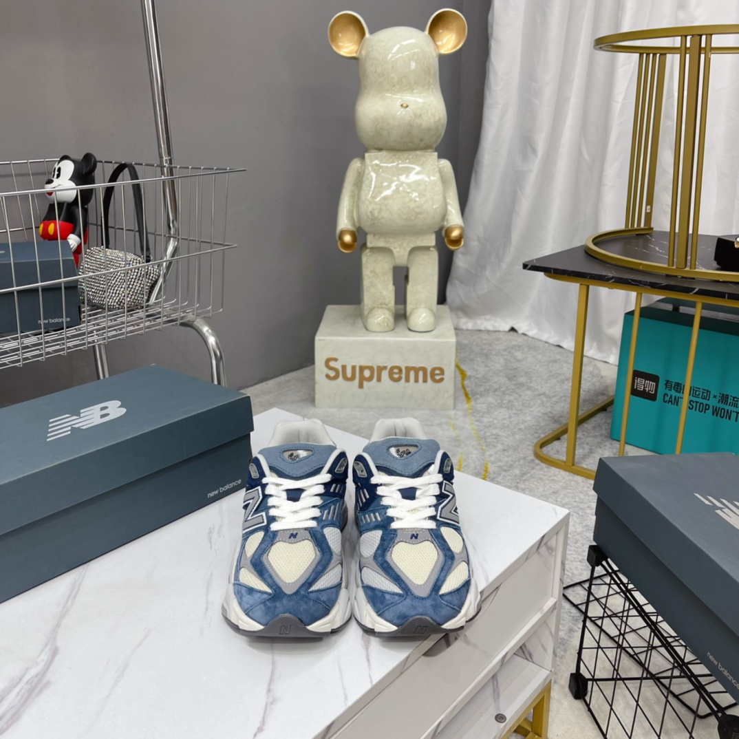 NO:169387,Spot in stock Cost-effective version Size 36 37 37.5 38 38.5 39.5 40 40.5 41.5 42 42.5 43 44 44.5 45, casual shoes/sports shoes, sneakers19860909档口现货 性价比版本 尺码36 37 37.5 38 38.5 39.5 40 40.5 41.5 42 42.5 43 44 44.5 45,休闲鞋/运动鞋,sneakers,Women's Shoes