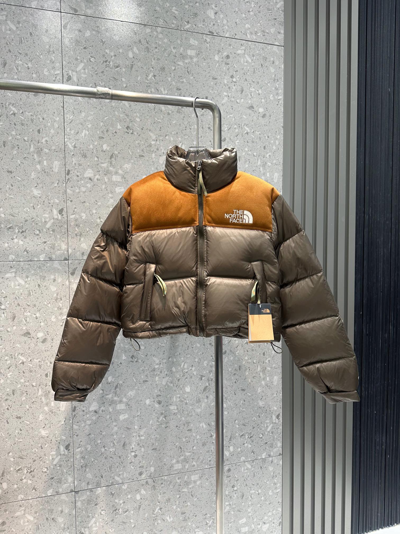 [The North Face Women