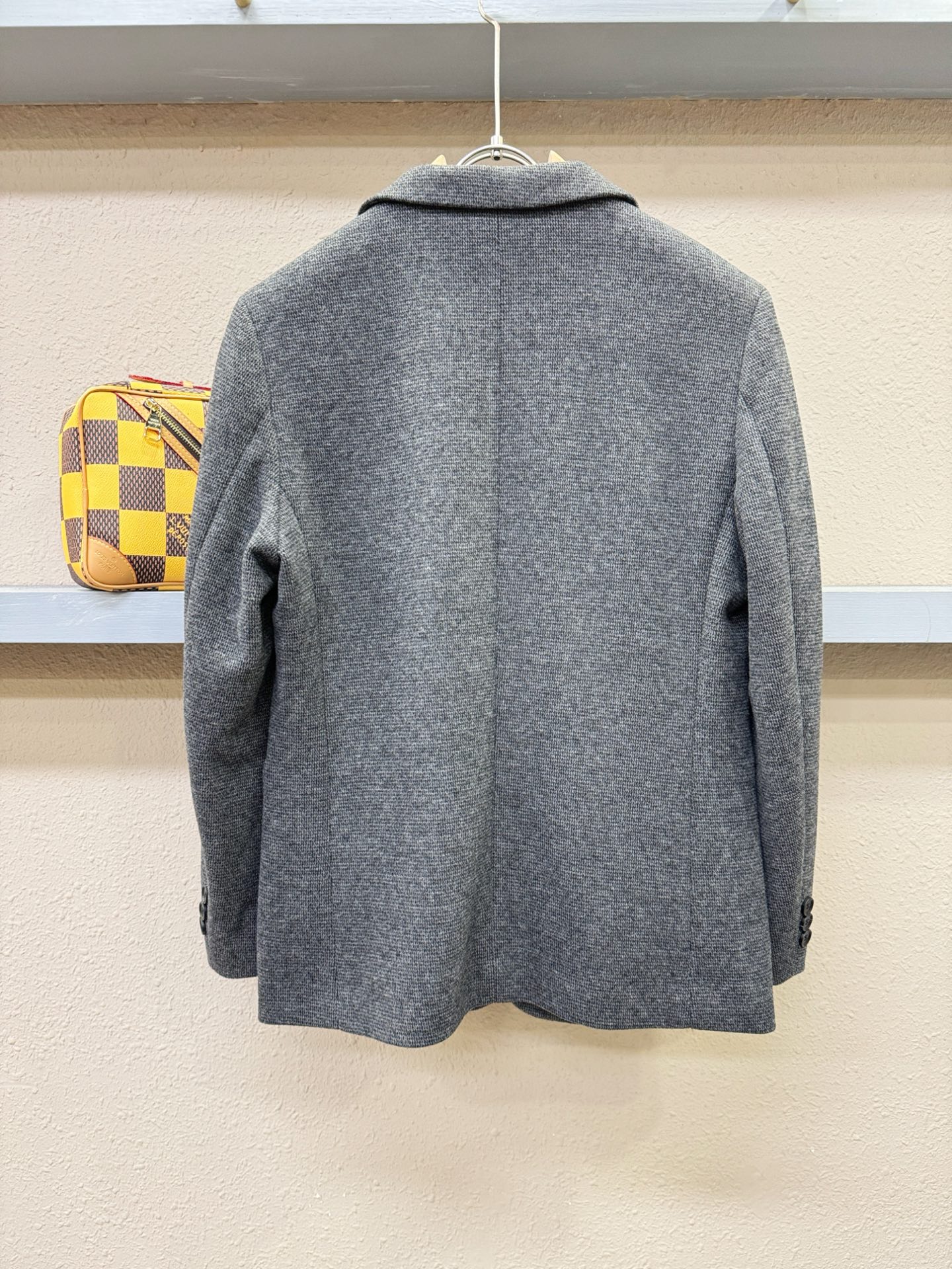 BC布鲁提 西服外套 2025秋冬新款西装外套，绵羊毛面料，立体有型，辨识度高，独一无二的混合纺织工业，