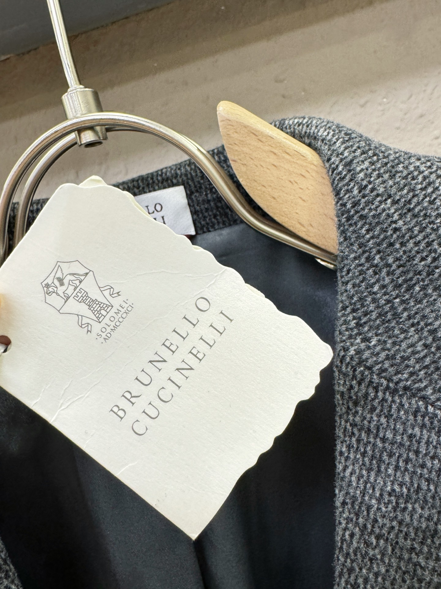 BC布鲁提 西服外套 2025秋冬新款西装外套，绵羊毛面料，立体有型，辨识度高，独一无二的混合纺织工业，