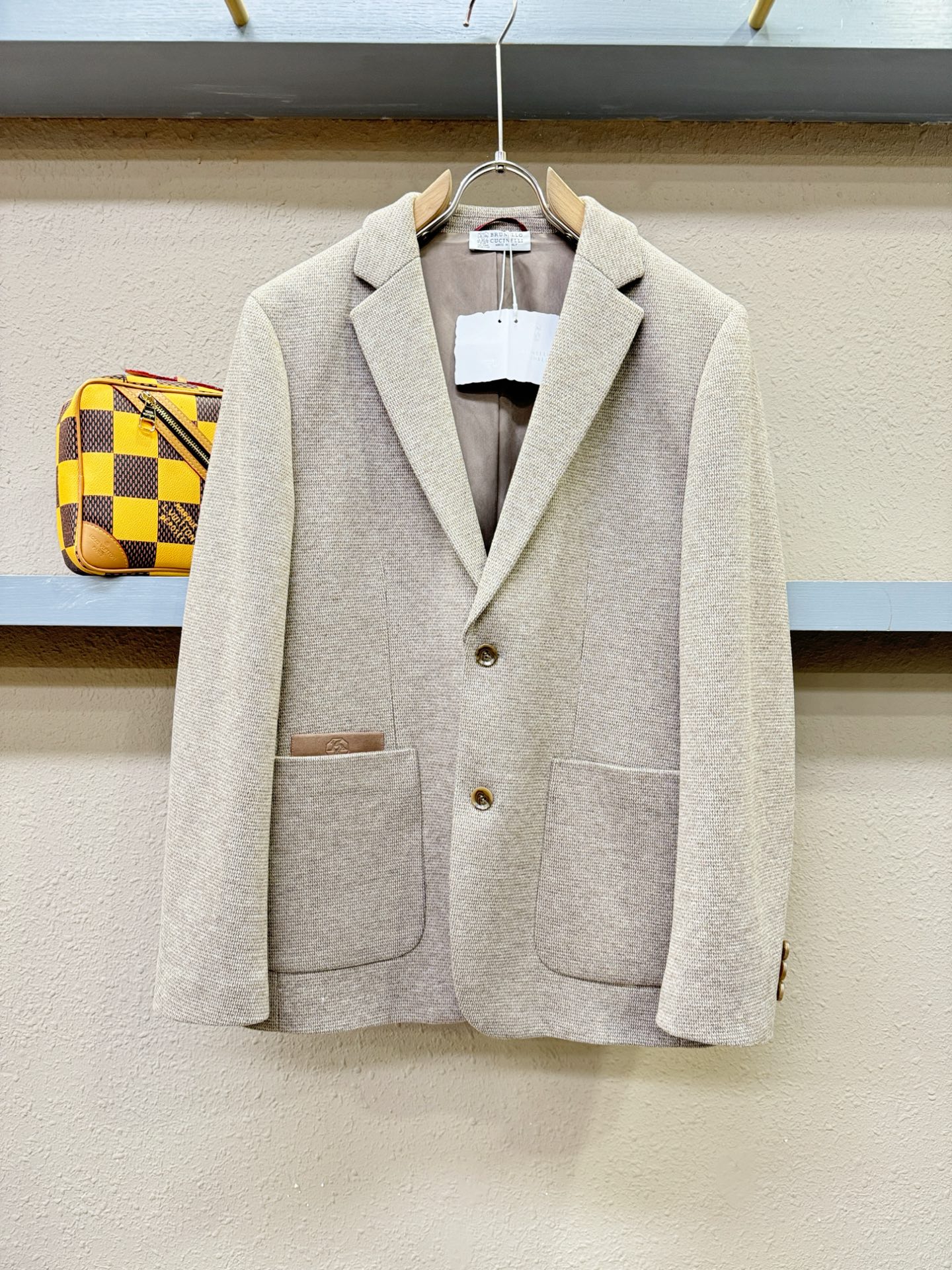 BC布鲁提 西服外套 2025秋冬新款西装外套，绵羊毛面料，立体有型，辨识度高，独一无二的混合纺织工业，