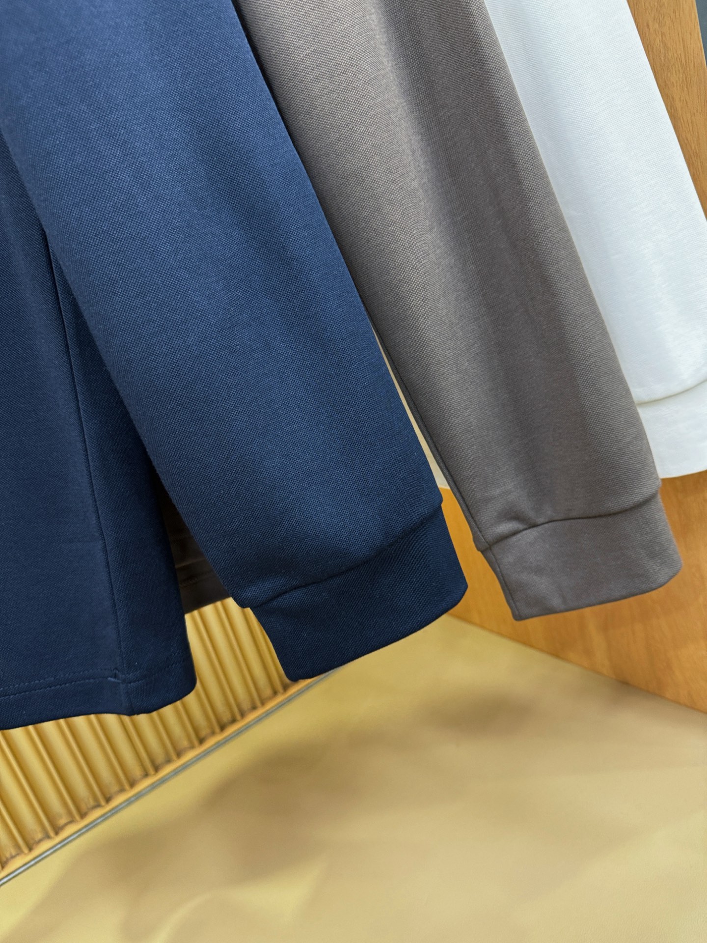 BC布鲁提 2025秋季新品，官网同步 经典大气百搭Polo领长袖T恤，顶级原版面料，质感细腻 超柔软亲