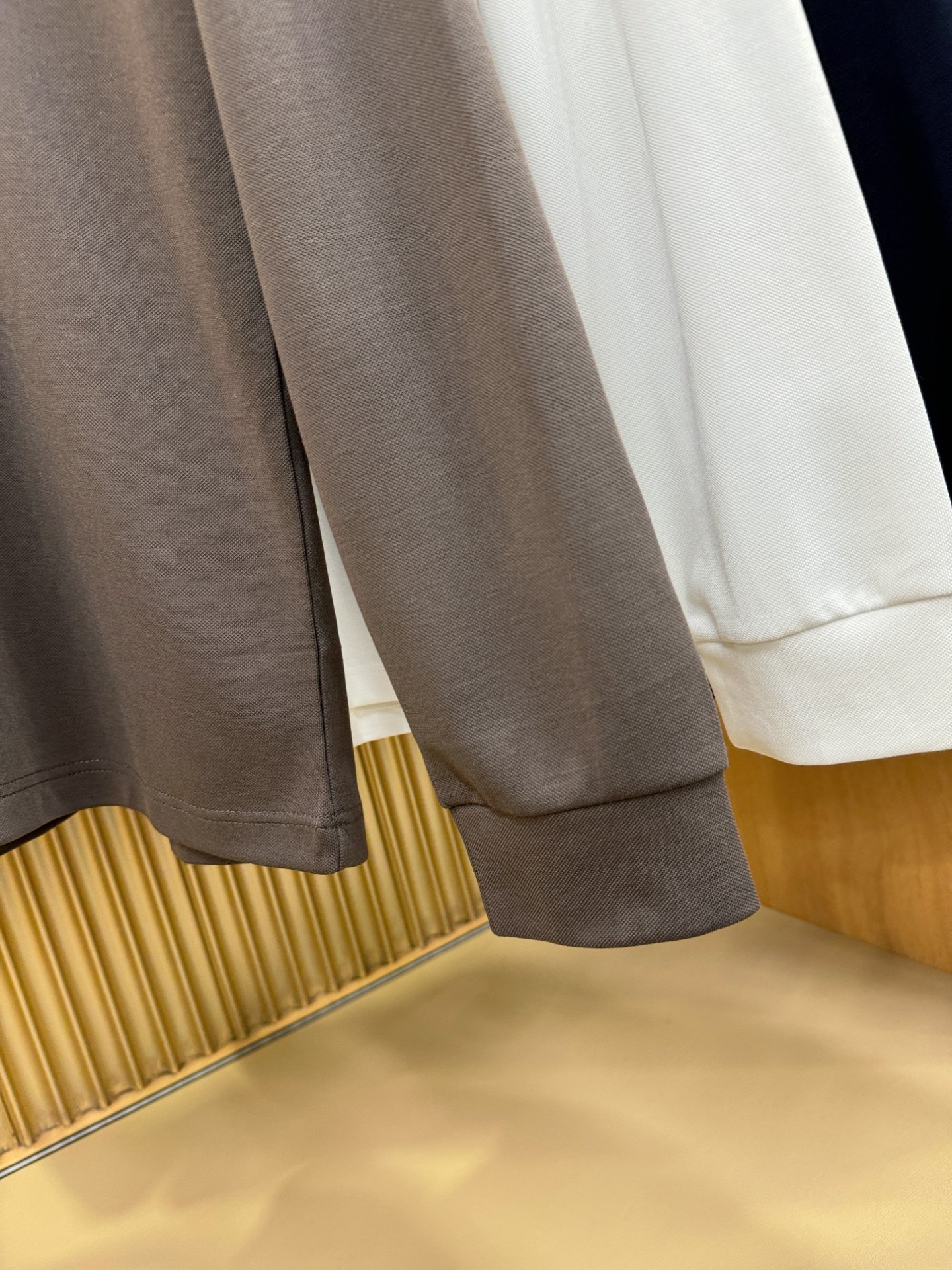 BC布鲁提 2025秋季新品，官网同步 经典大气百搭Polo领长袖T恤，顶级原版面料，质感细腻 超柔软亲